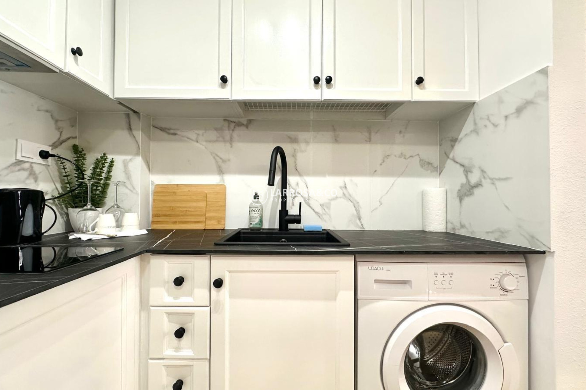 Resale - Apartment - Torrevieja - Centro