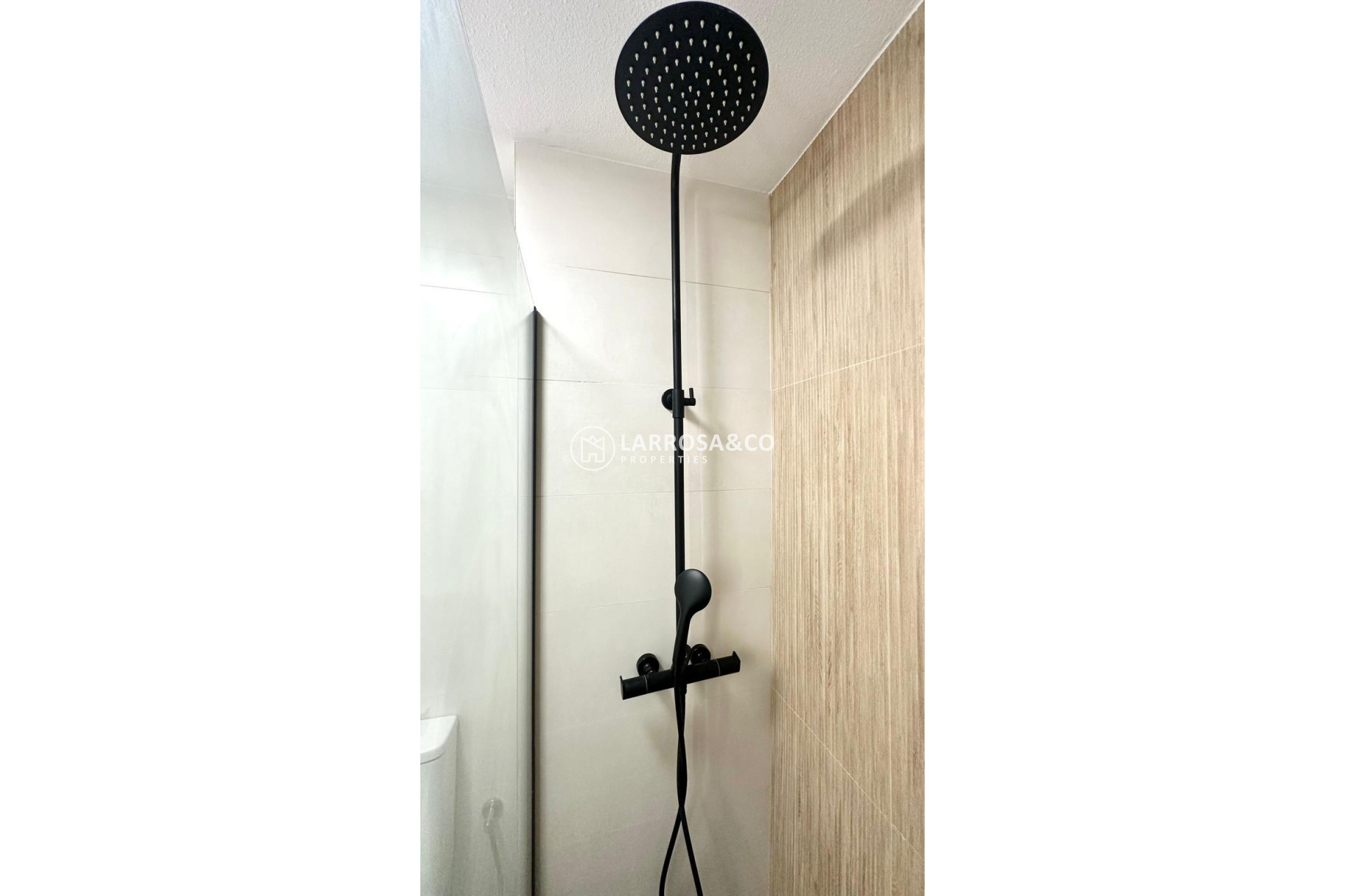 Resale - Apartment - Torrevieja - Centro