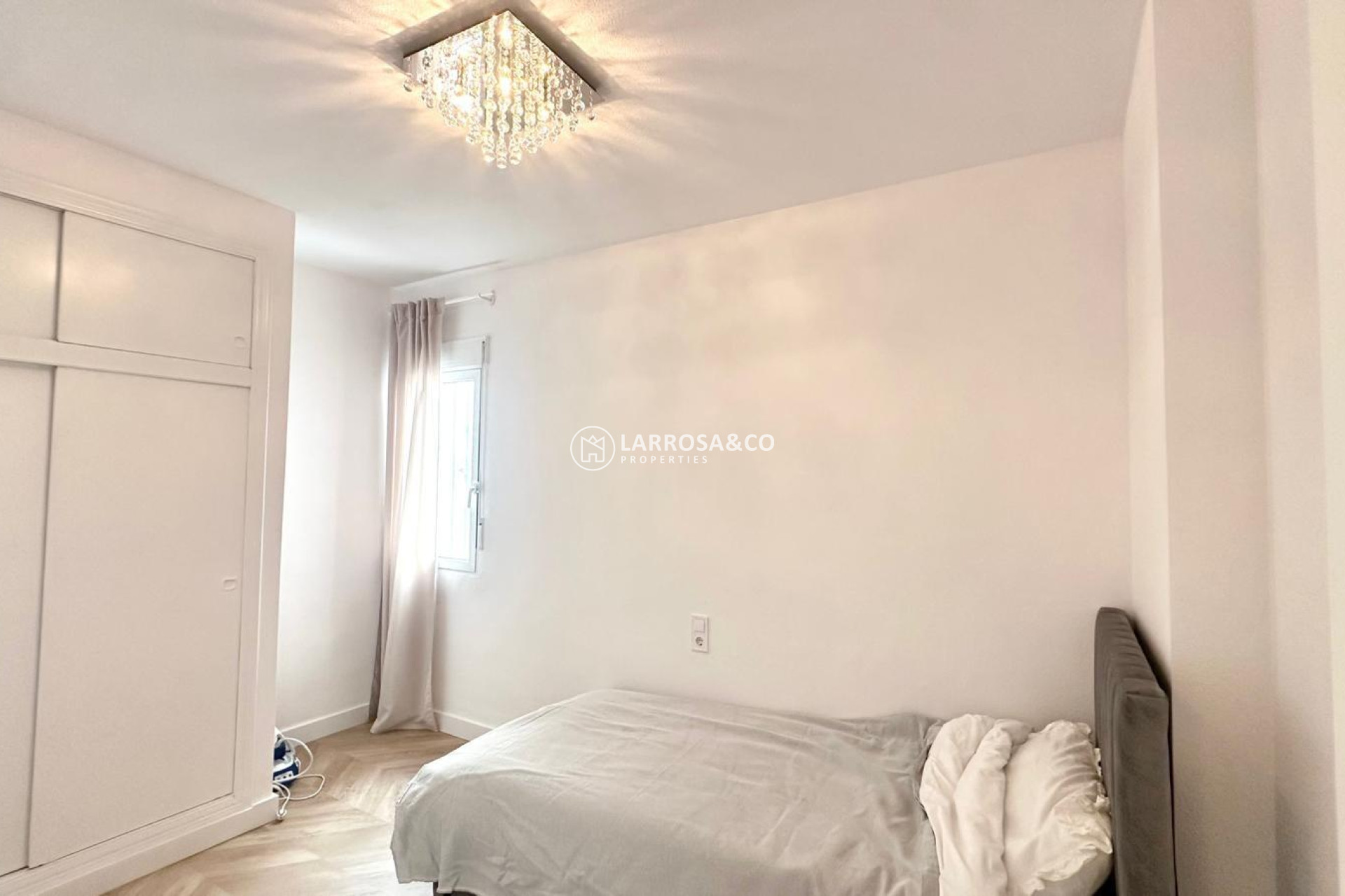 Resale - Apartment - Torrevieja - Centro