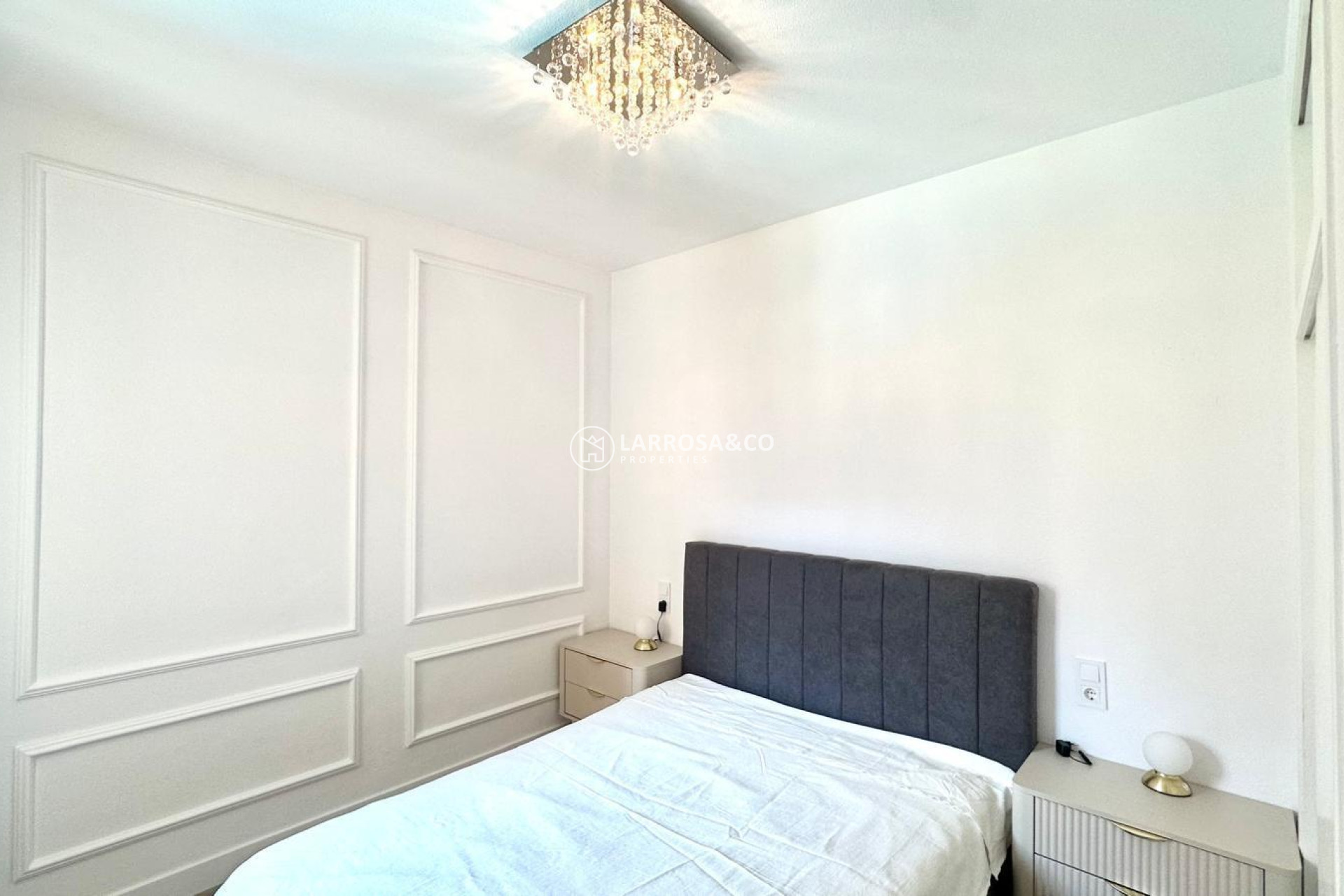 Resale - Apartment - Torrevieja - Centro