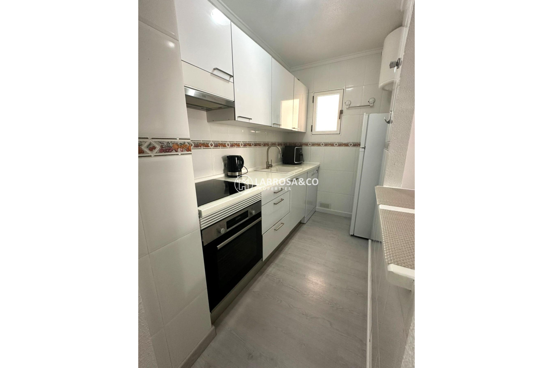 Resale - Apartment - Torrevieja - Centro