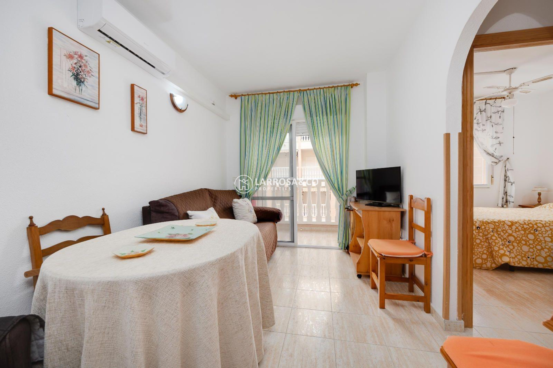 Resale - Apartment - Torrevieja - Centro