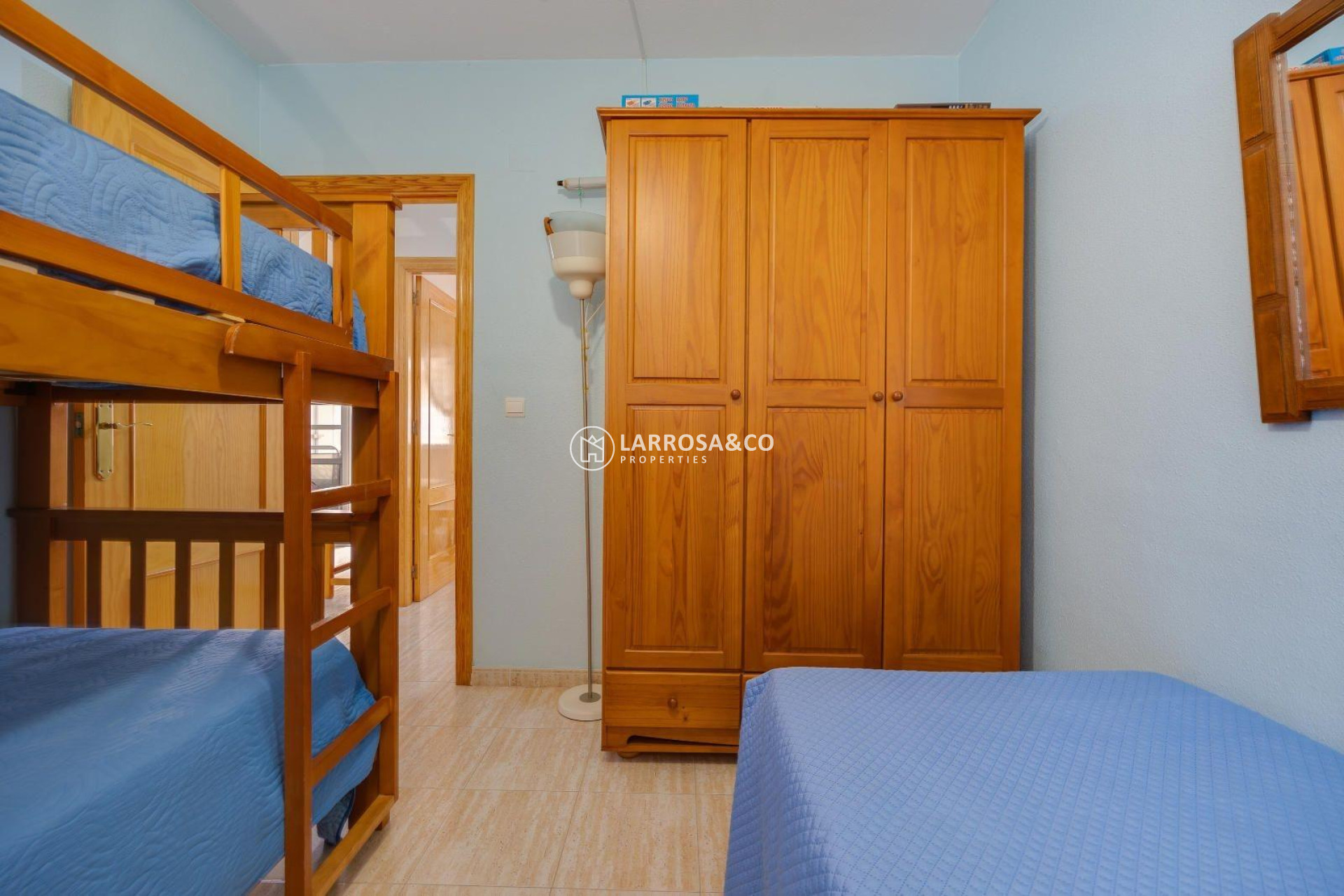 Resale - Apartment - Torrevieja - Centro