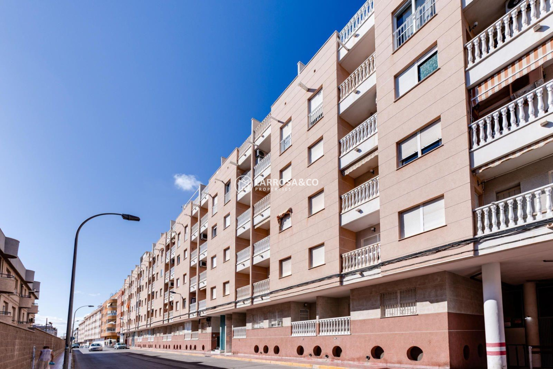 Resale - Apartment - Torrevieja - Centro
