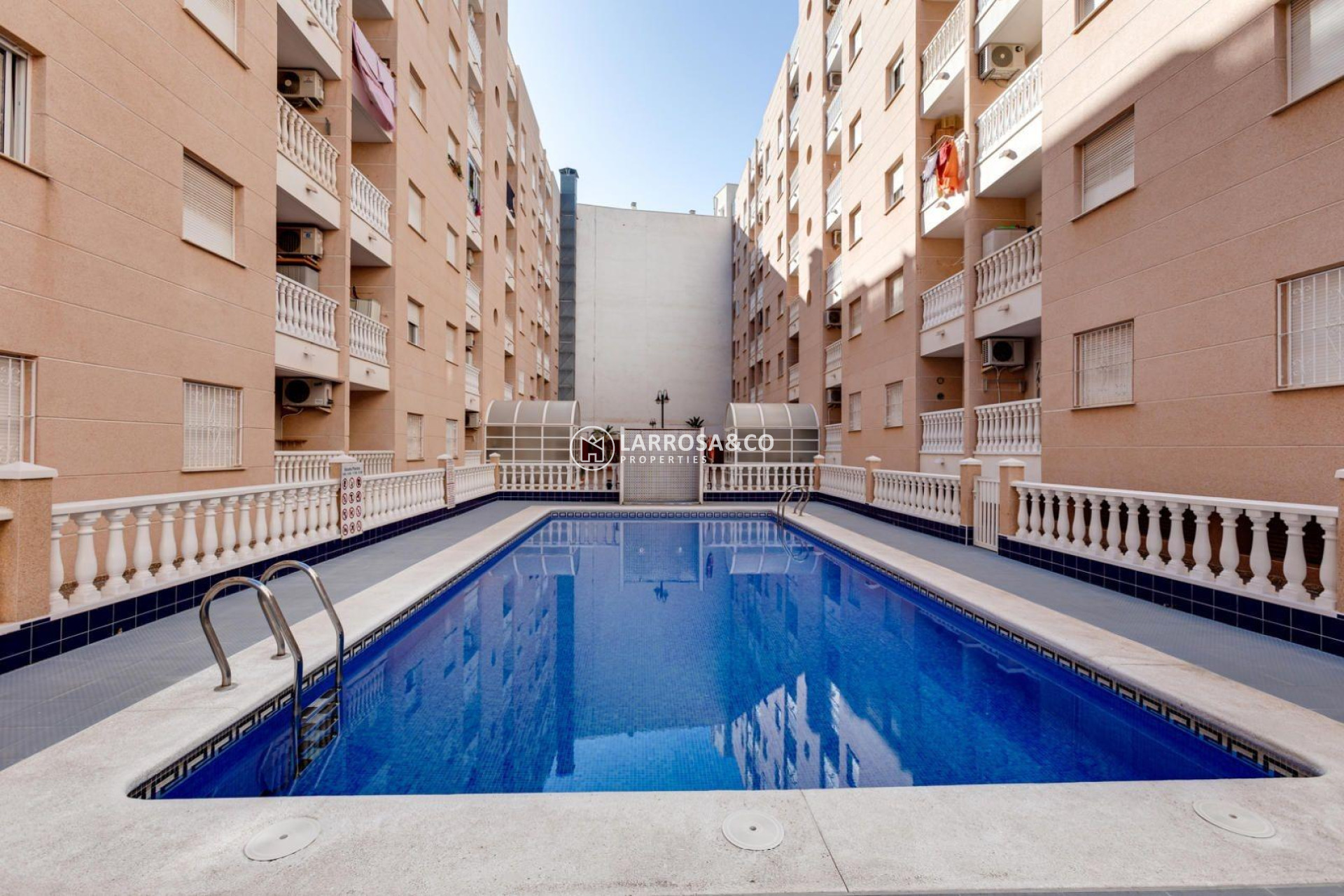 Resale - Apartment - Torrevieja - Centro