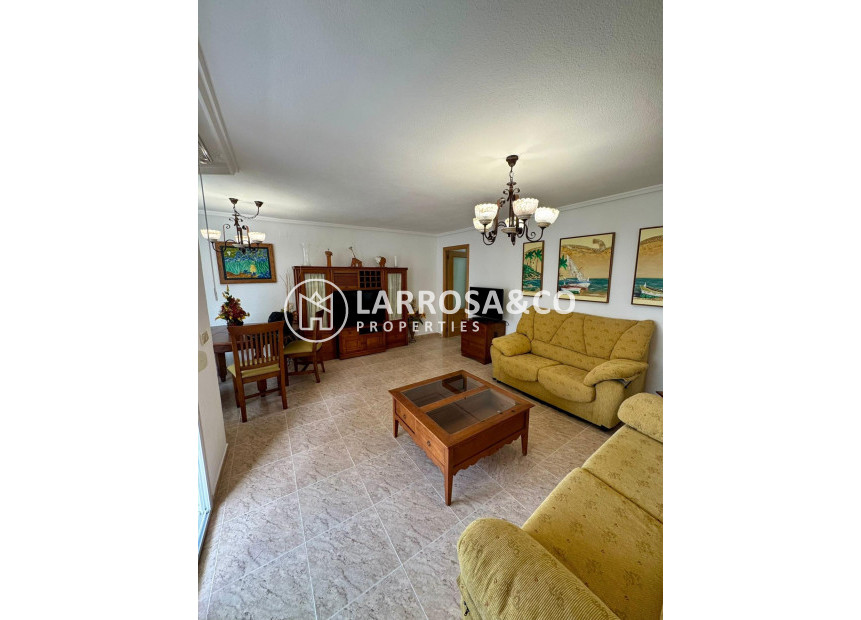 Resale - Apartment - Torrevieja - Centro