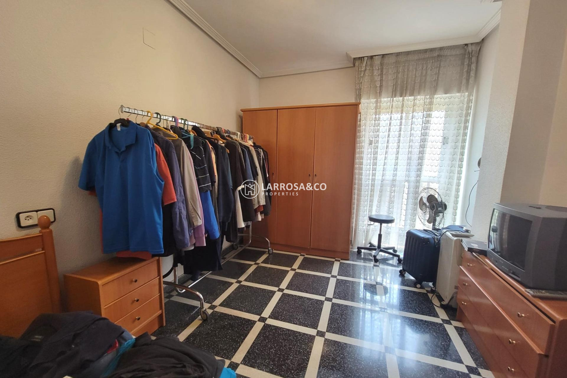 Resale - Apartment - Torrevieja - Centro