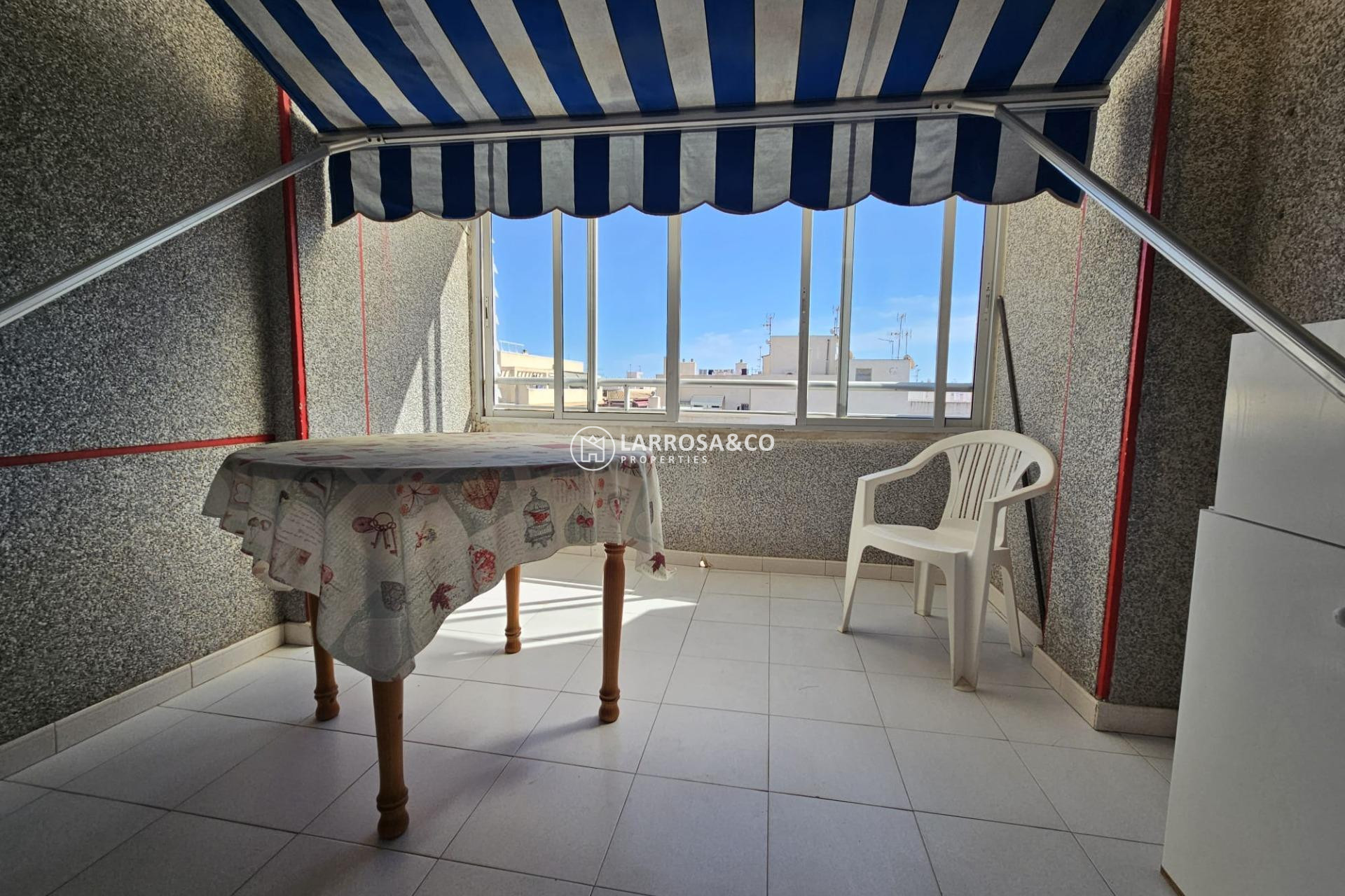 Resale - Apartment - Torrevieja - Centro