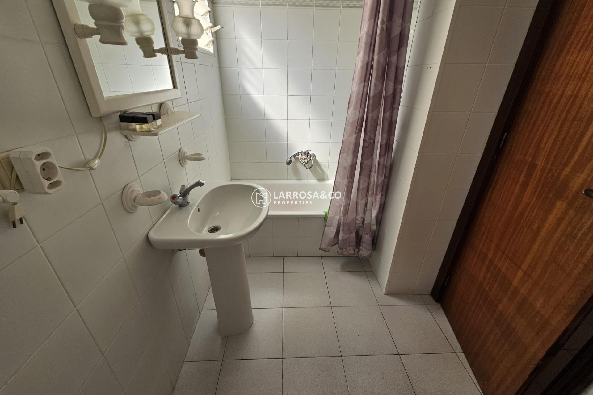 Resale - Apartment - Torrevieja - Centro