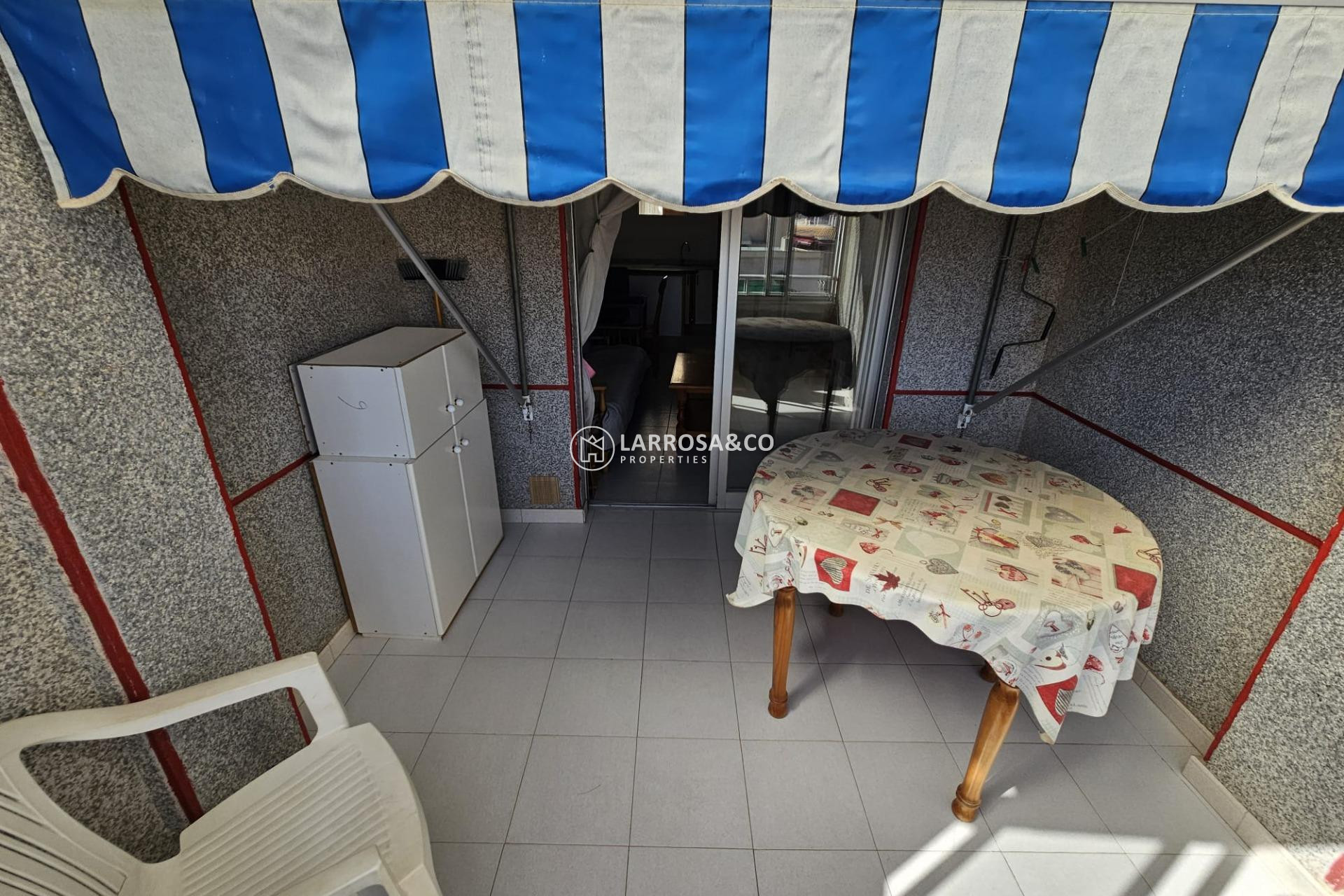 Resale - Apartment - Torrevieja - Centro