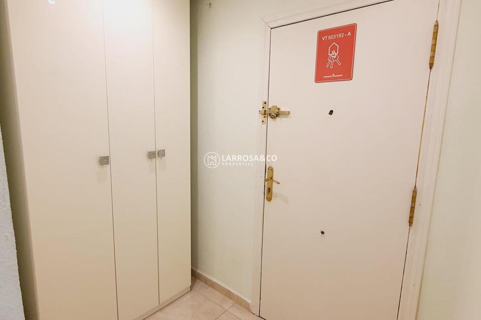 Resale - Apartment - Torrevieja - Centro