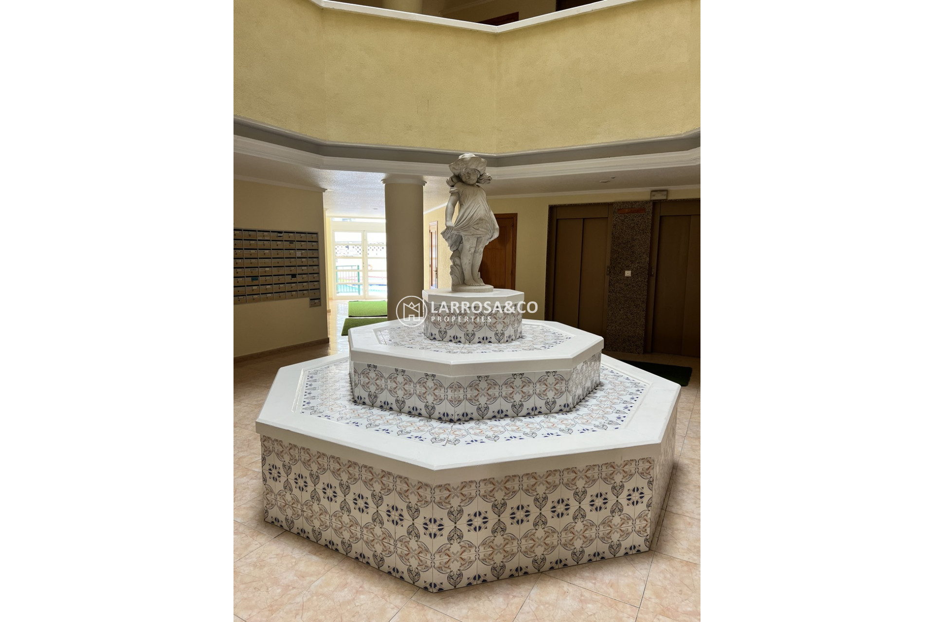 Resale - Apartment - Torrevieja - Centro