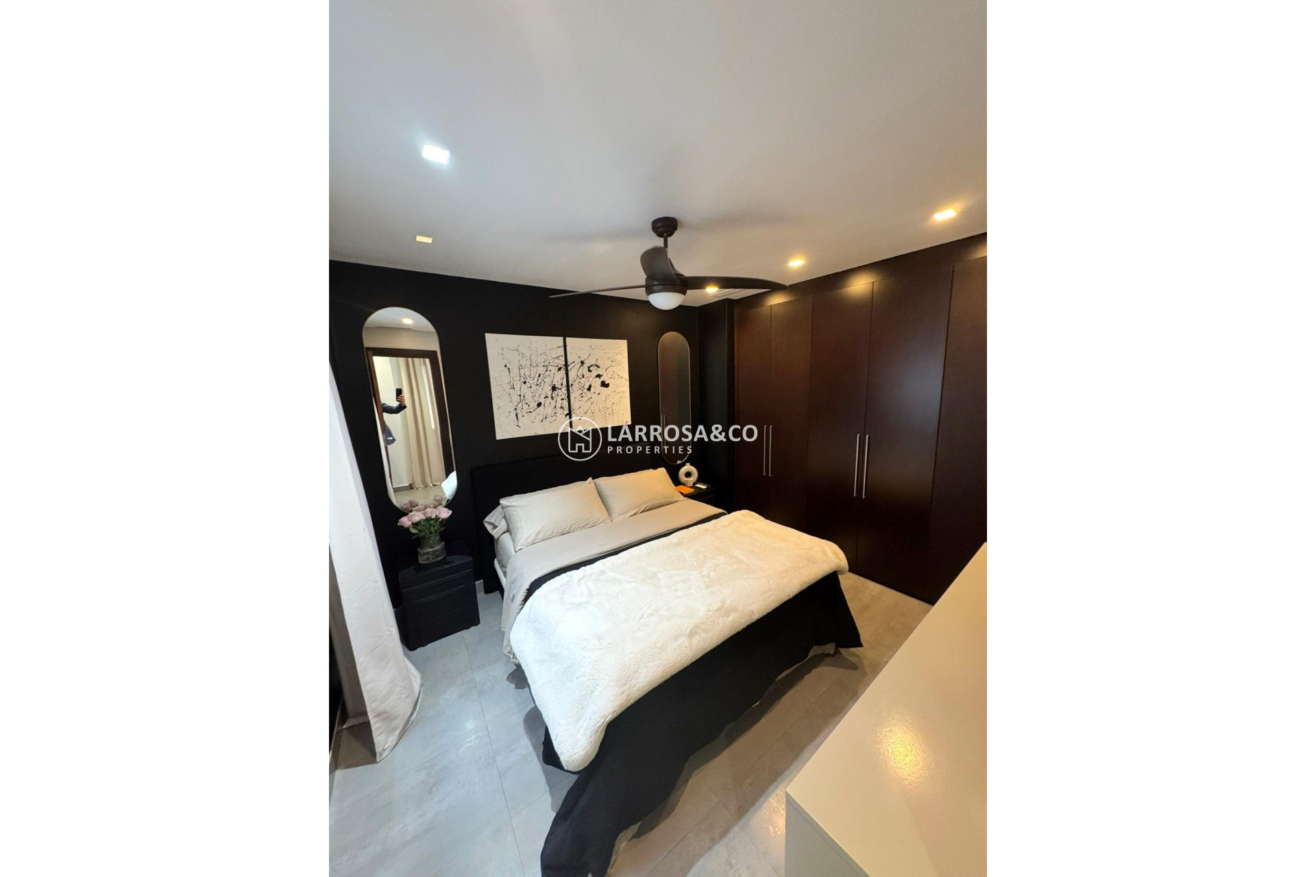 Resale - Apartment - Torrevieja - Centro