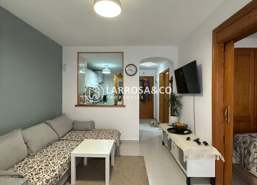 Resale - Apartment - Torrevieja - Centro