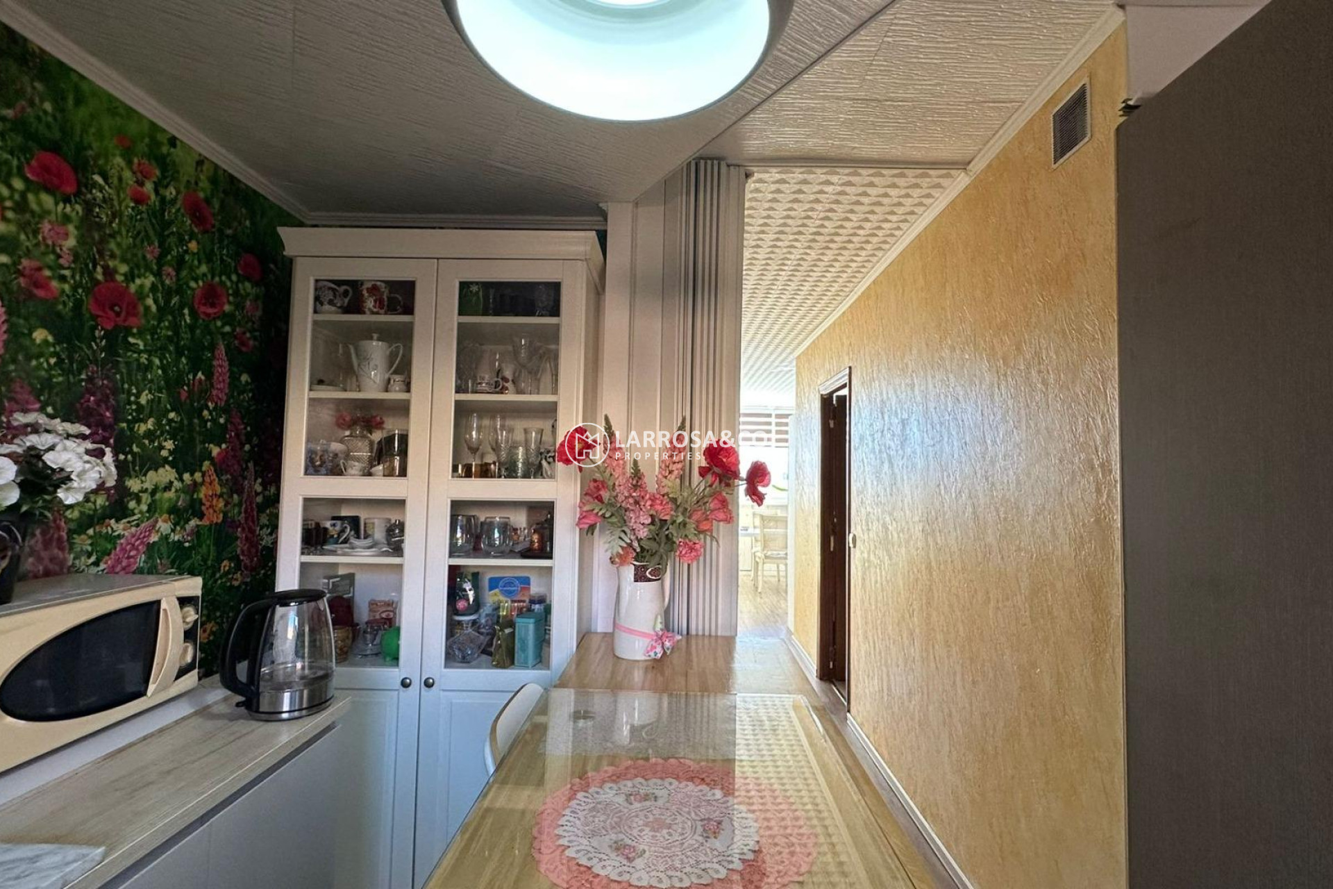 Resale - Apartment - Torrevieja - Centro