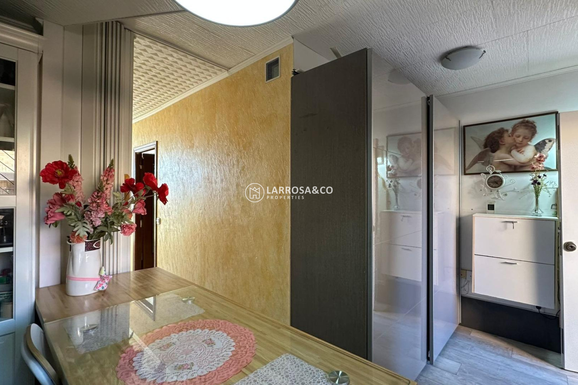 Resale - Apartment - Torrevieja - Centro