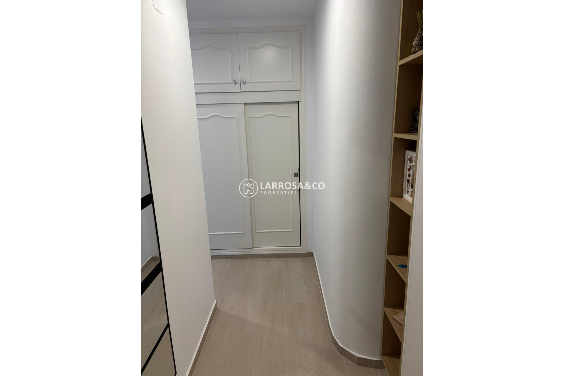 Resale - Apartment - Torrevieja - Centro