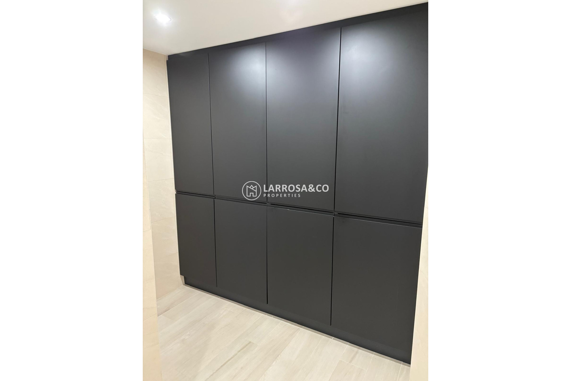 Resale - Apartment - Torrevieja - Centro