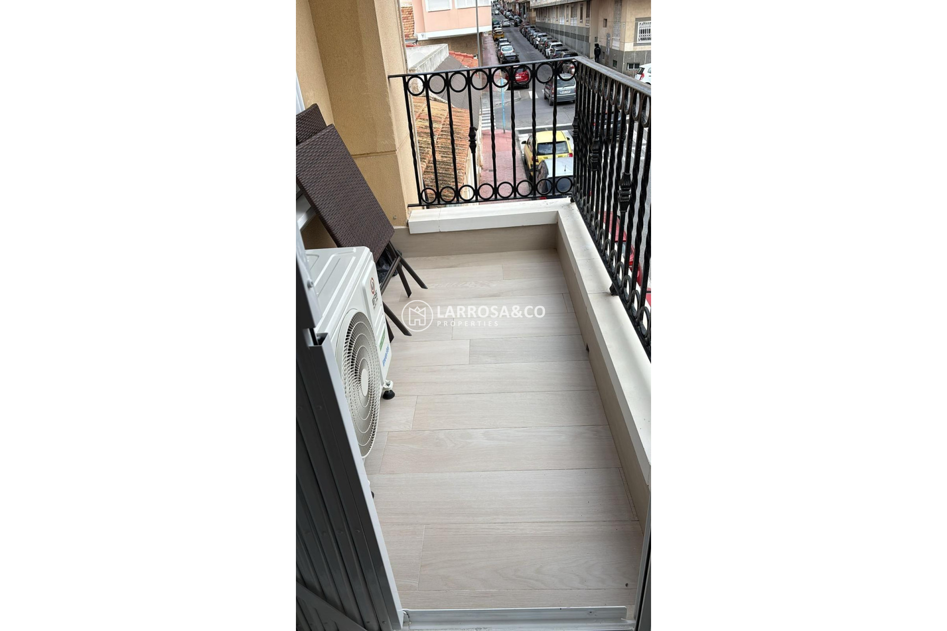 Resale - Apartment - Torrevieja - Centro