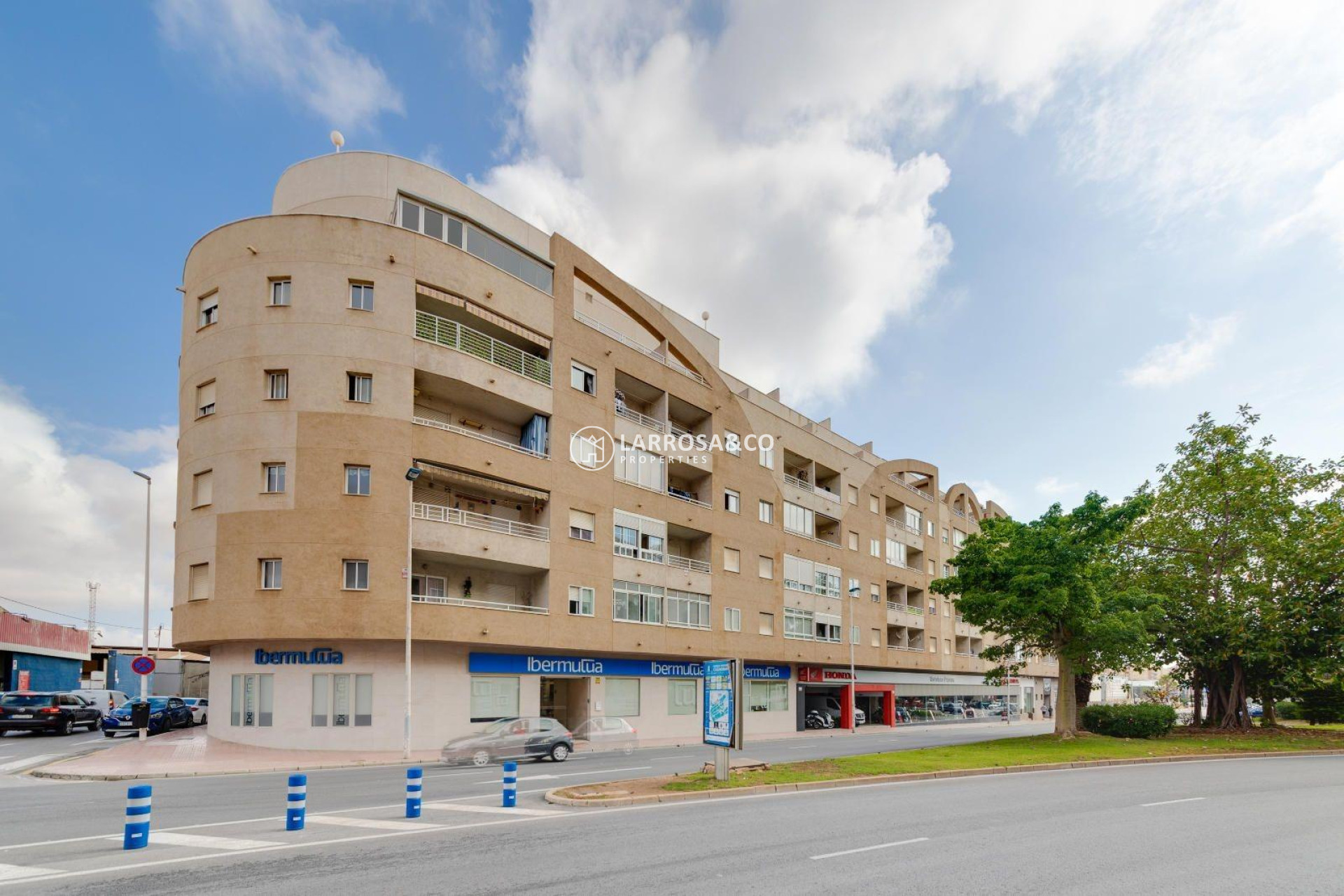 Resale - Apartment - Torrevieja - Centro