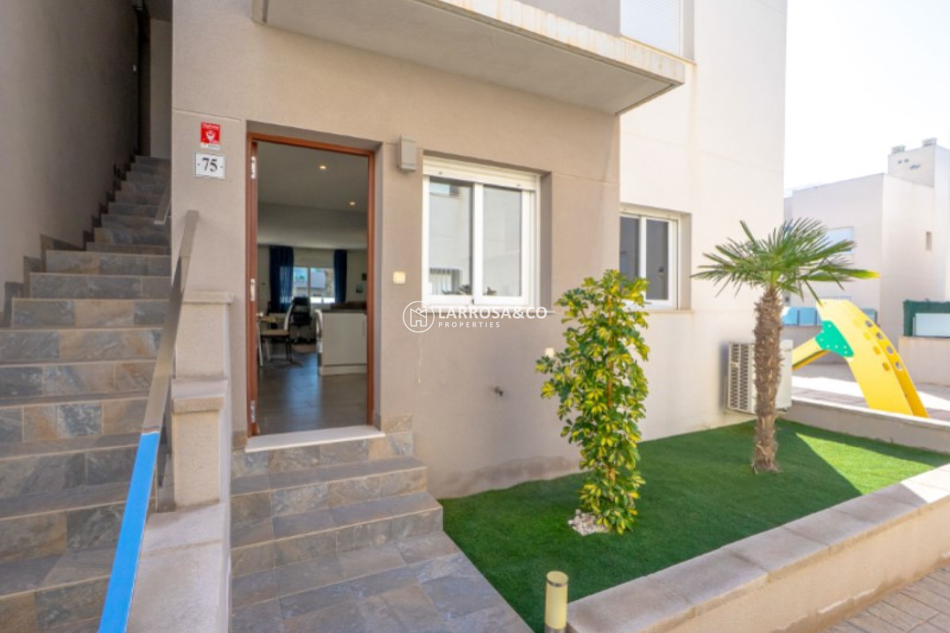 Resale - Apartment - Torrevieja - Costa Blanca