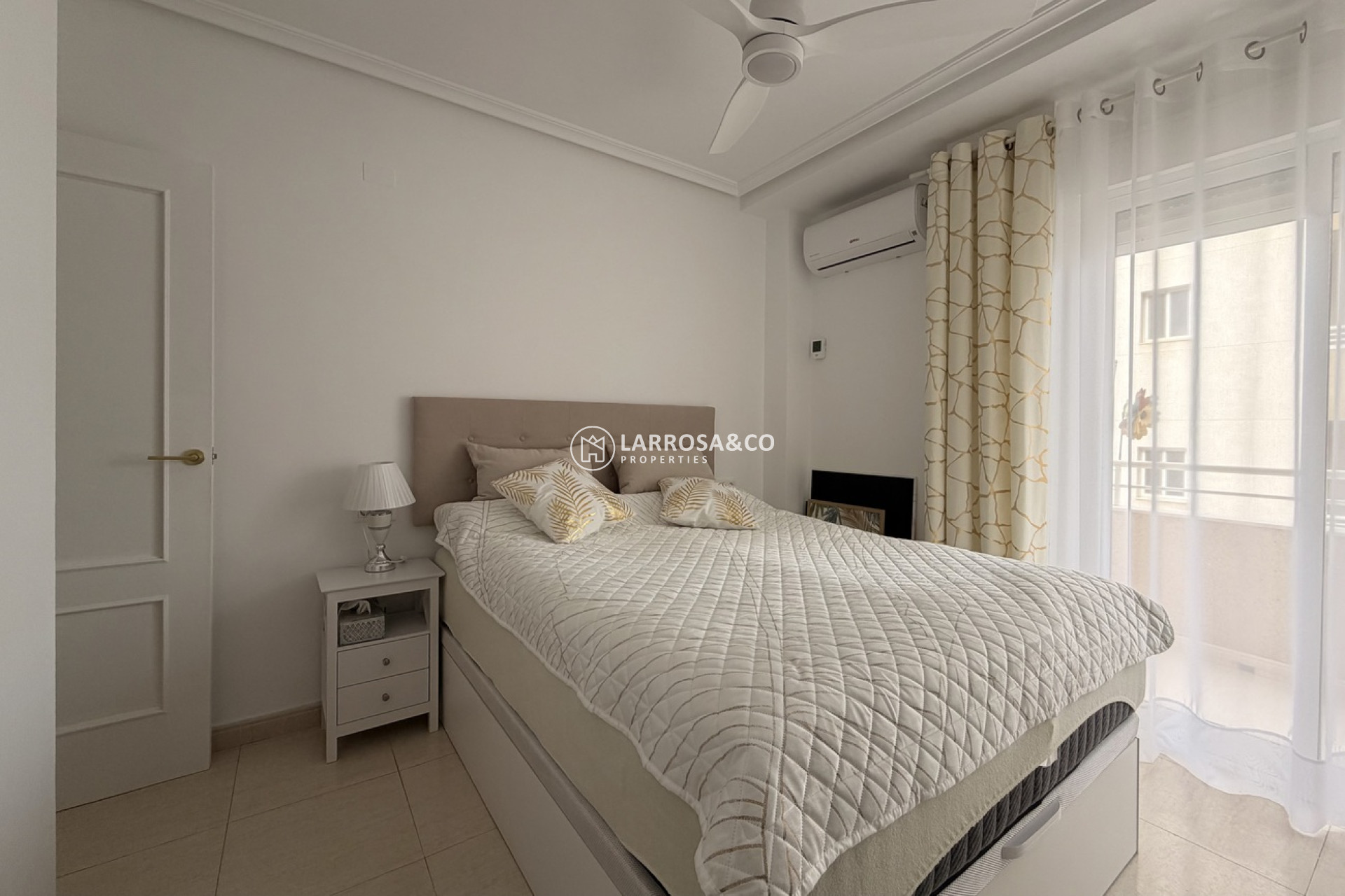 Resale - Apartment - Torrevieja - Costa Blanca