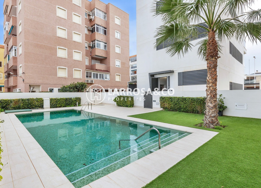 Resale - Apartment - Torrevieja - Costa Blanca