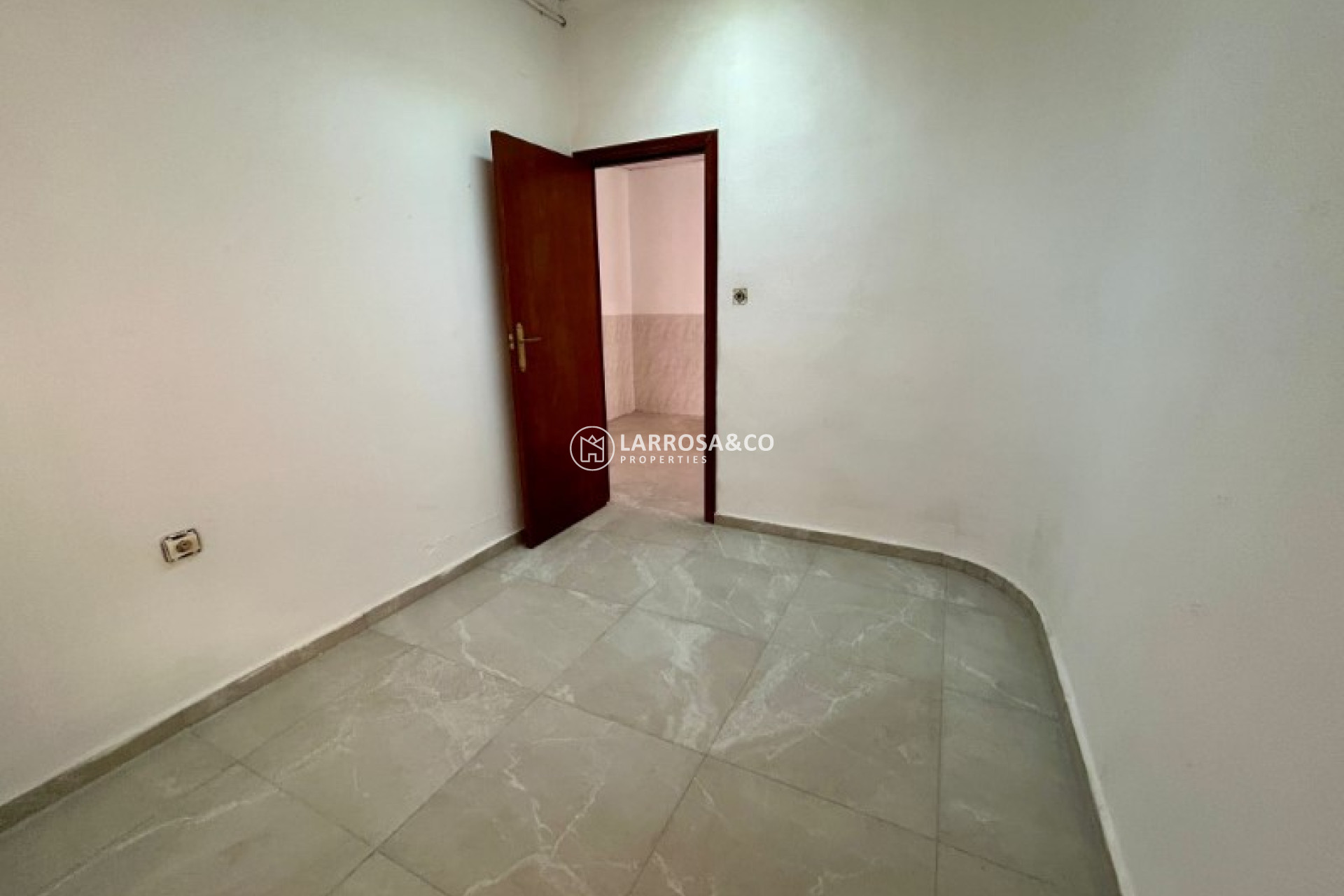 Resale - Apartment - Torrevieja - Costa Blanca