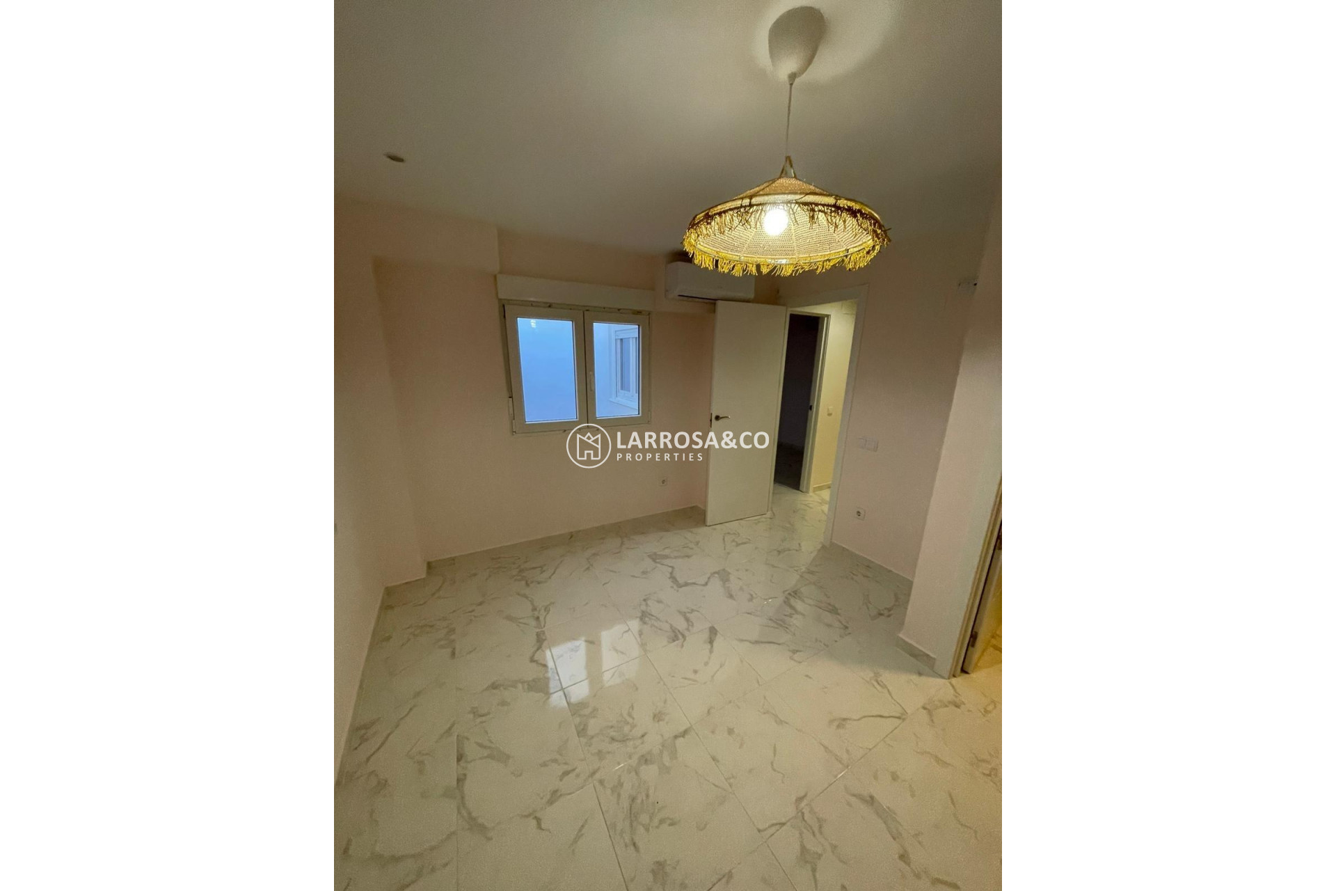 Resale - Apartment - Torrevieja - Costa Blanca