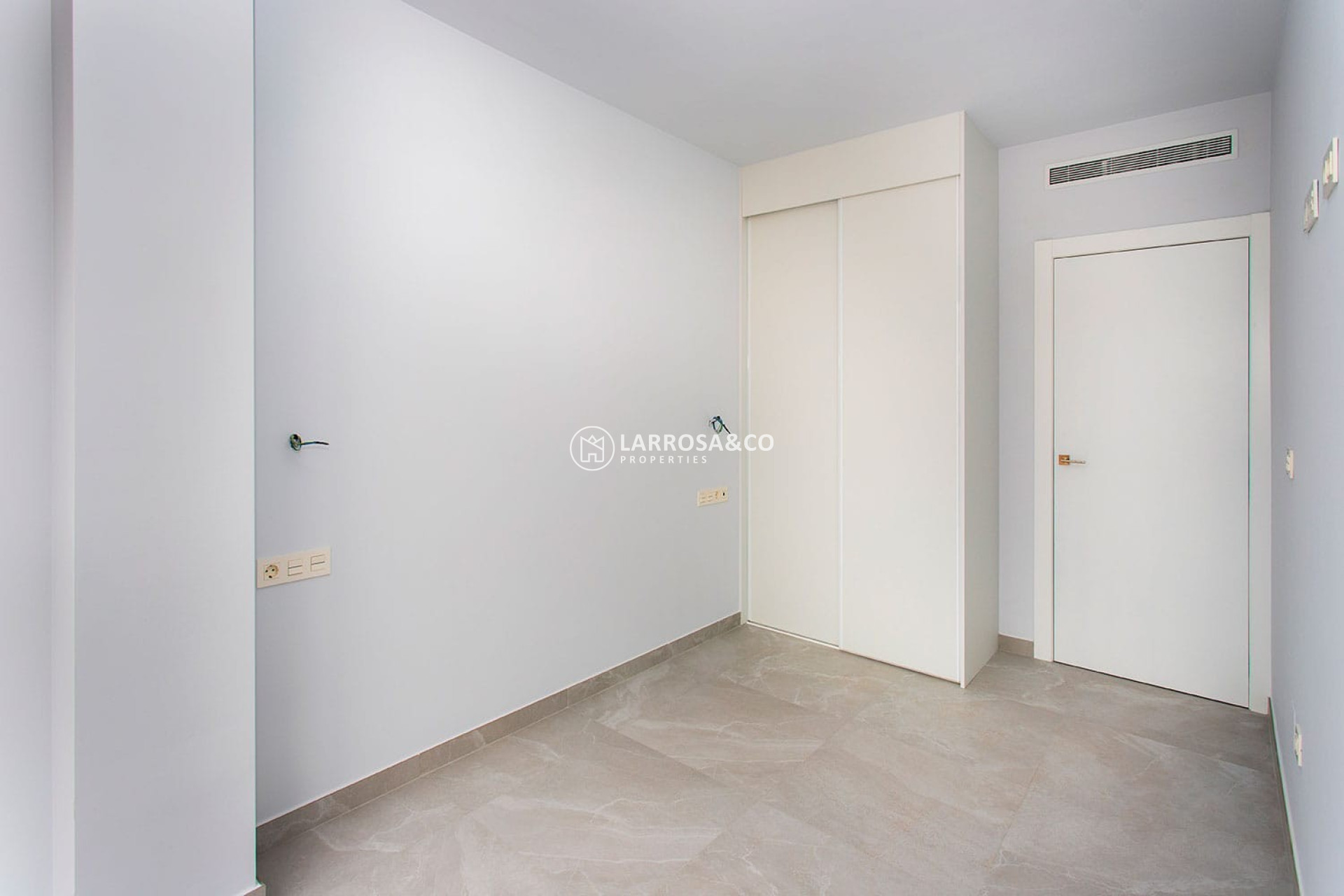 Resale - Apartment - Torrevieja - Costa Blanca