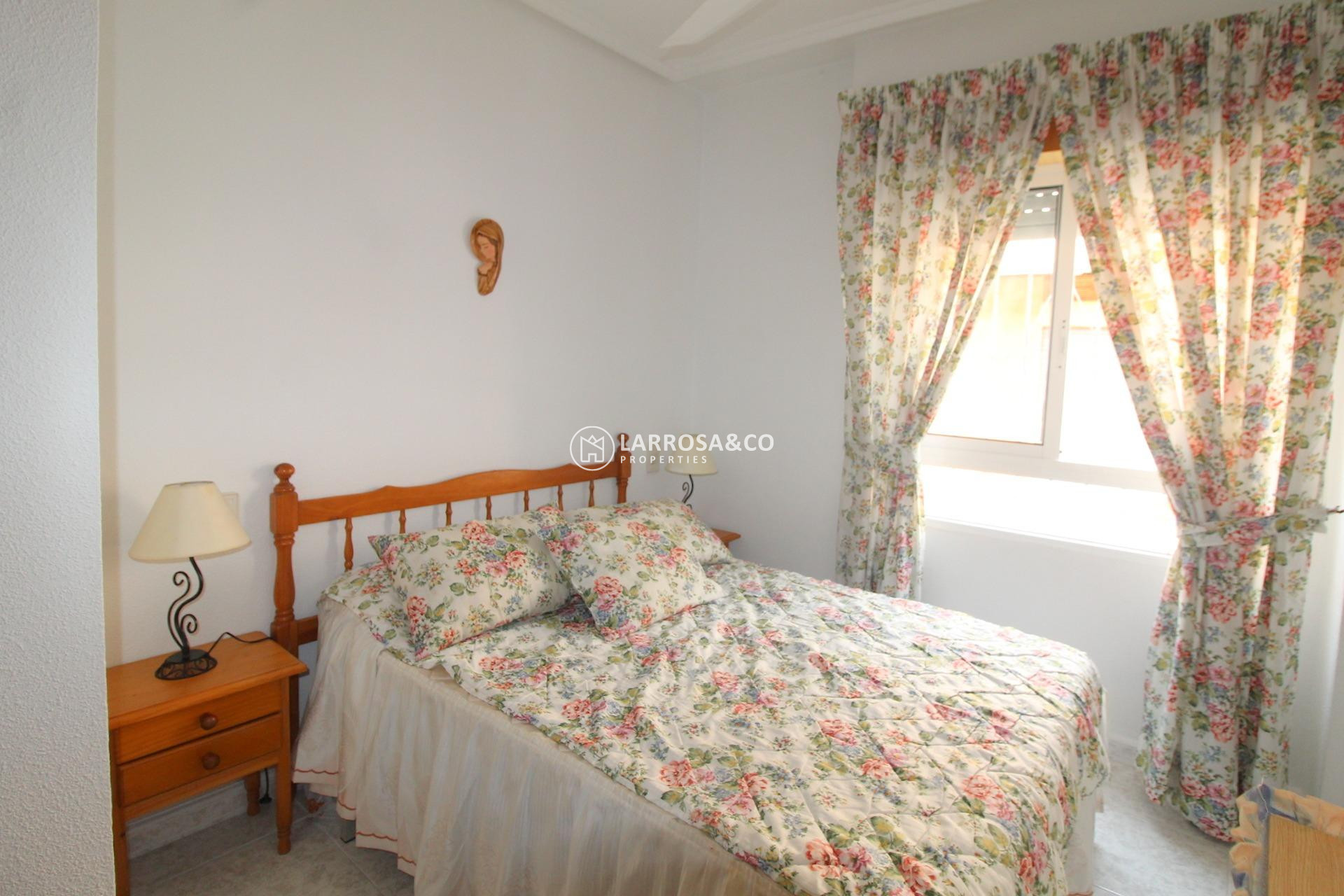 Resale - Apartment - Torrevieja - Curva del Palangre