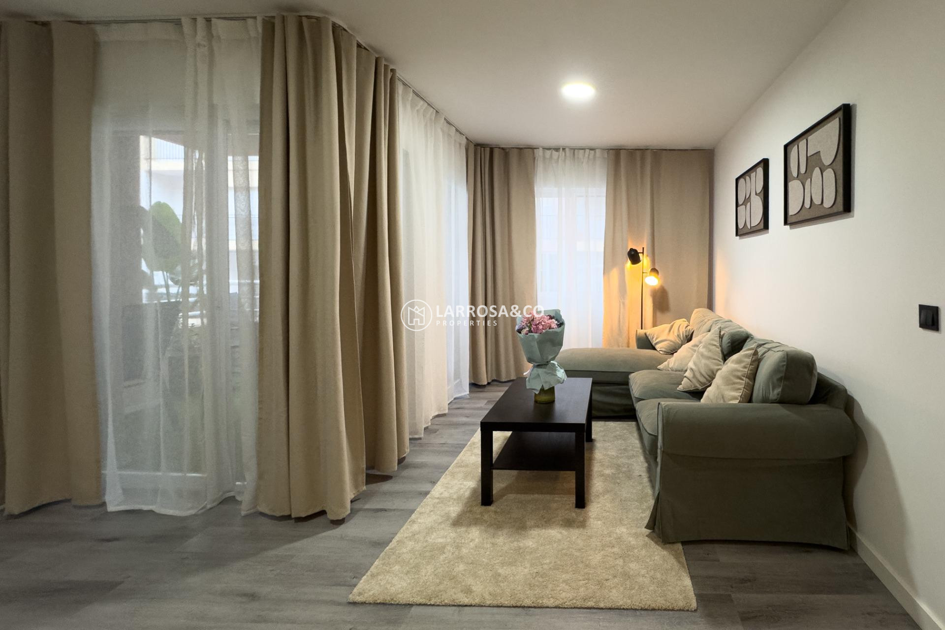 Resale - Apartment - Torrevieja - Curva del Palangre
