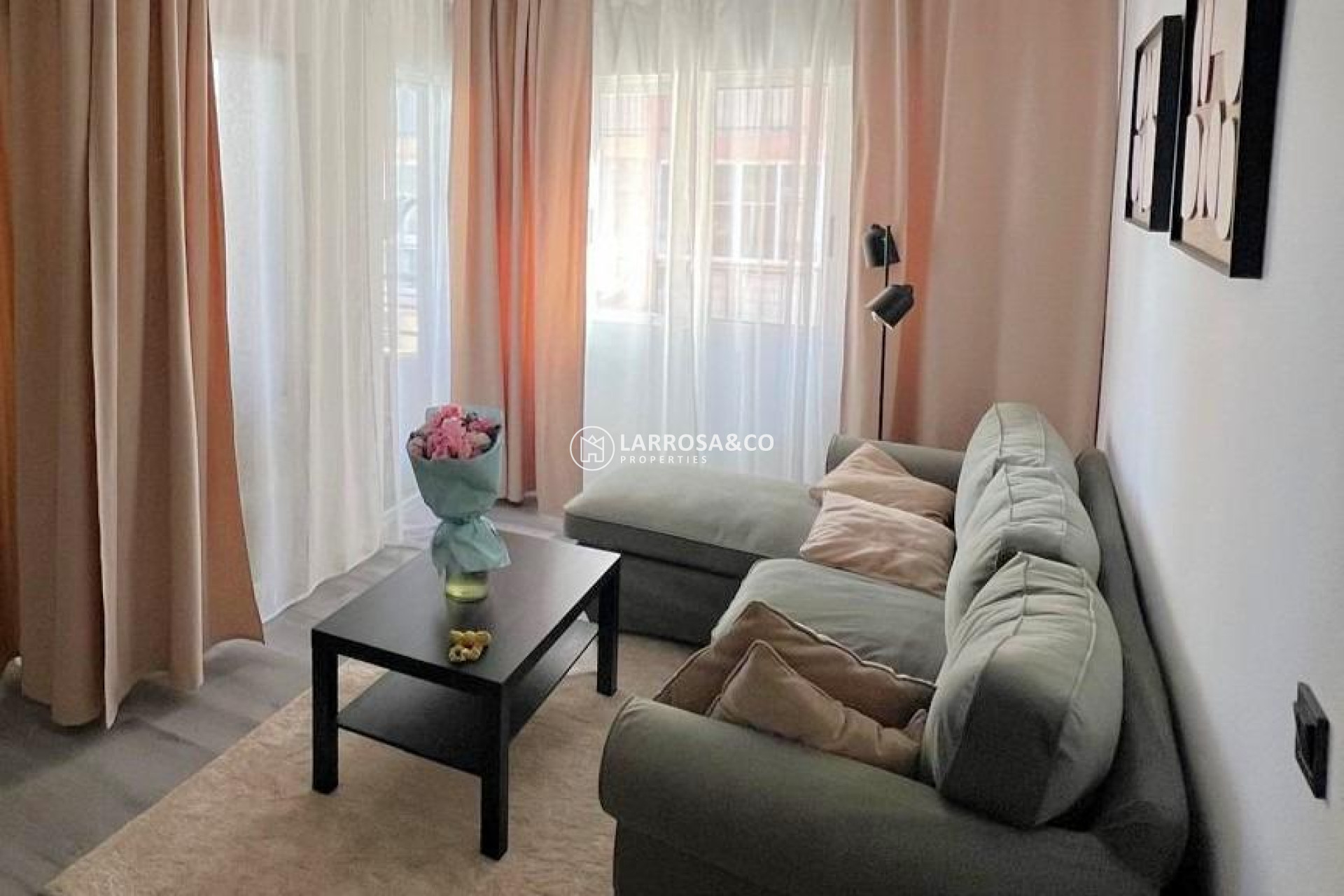 Resale - Apartment - Torrevieja - Curva del Palangre