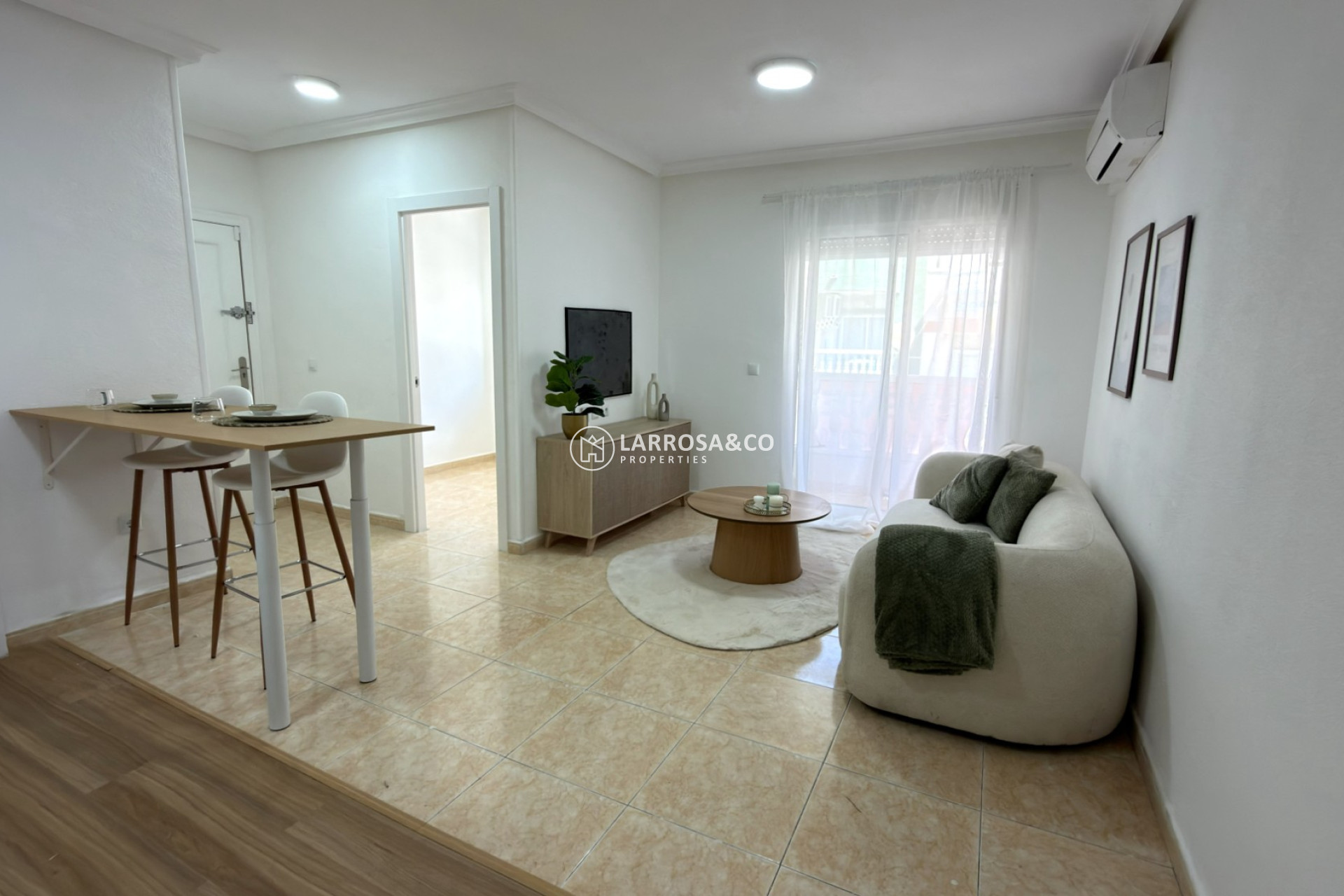 Resale - Apartment - Torrevieja - Curva del Palangre