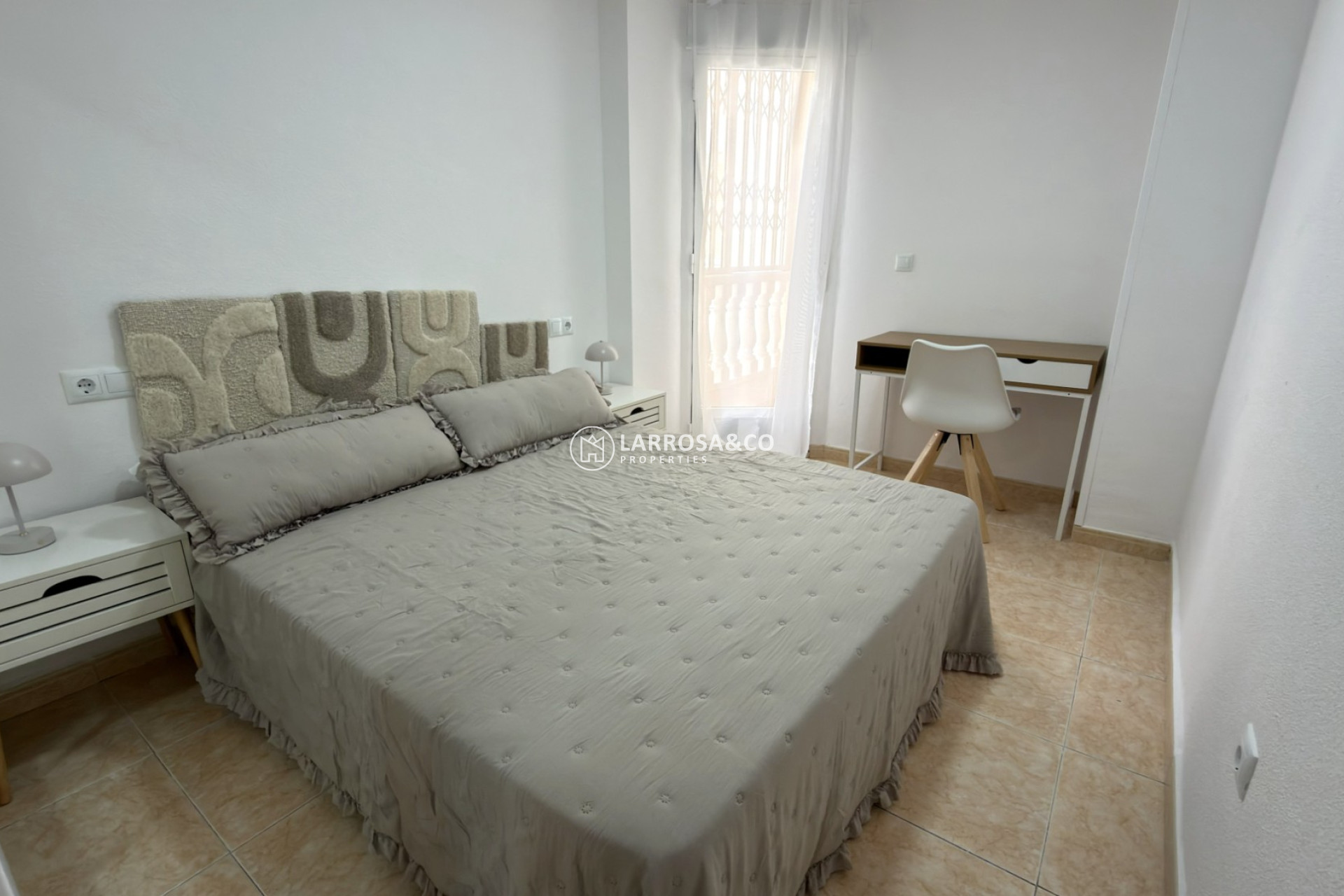 Resale - Apartment - Torrevieja - Curva del Palangre