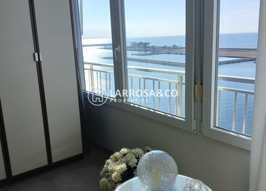 Resale - Apartment - Torrevieja - El Acequión - Los Náufragos