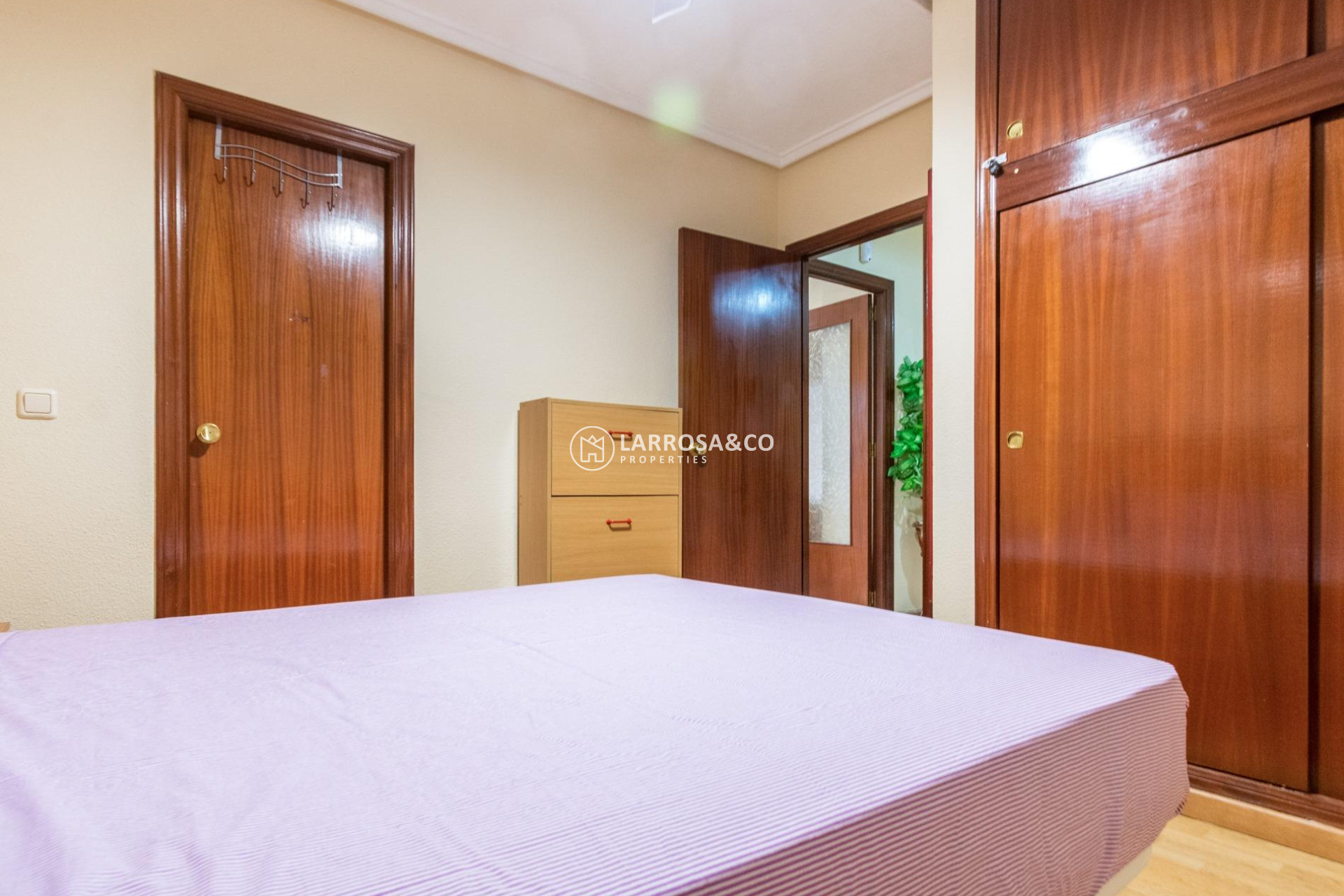 Resale - Apartment - Torrevieja - El molino