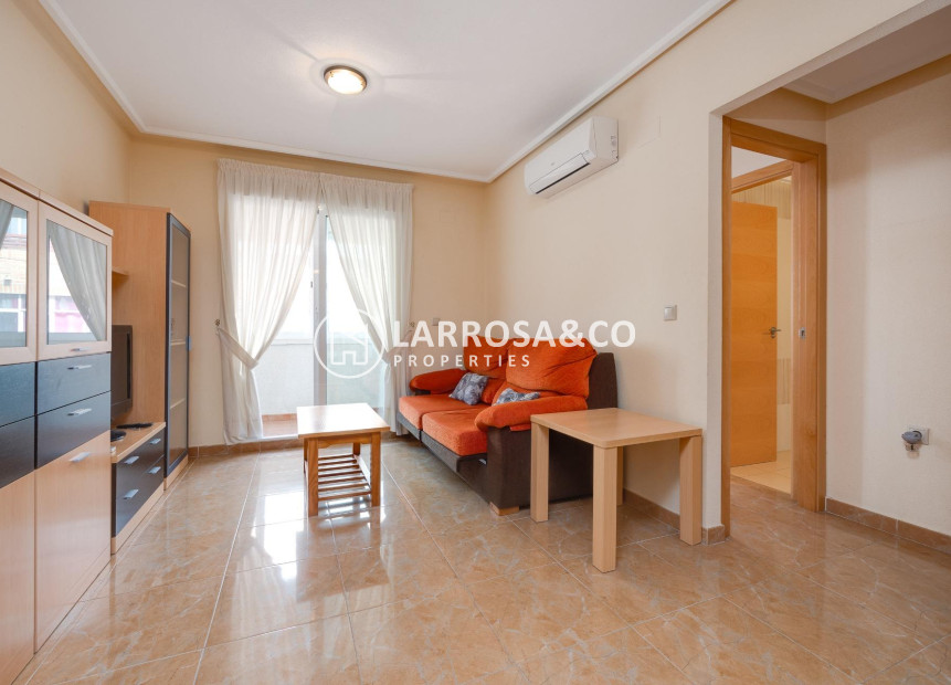 Resale - Apartment - Torrevieja - El molino