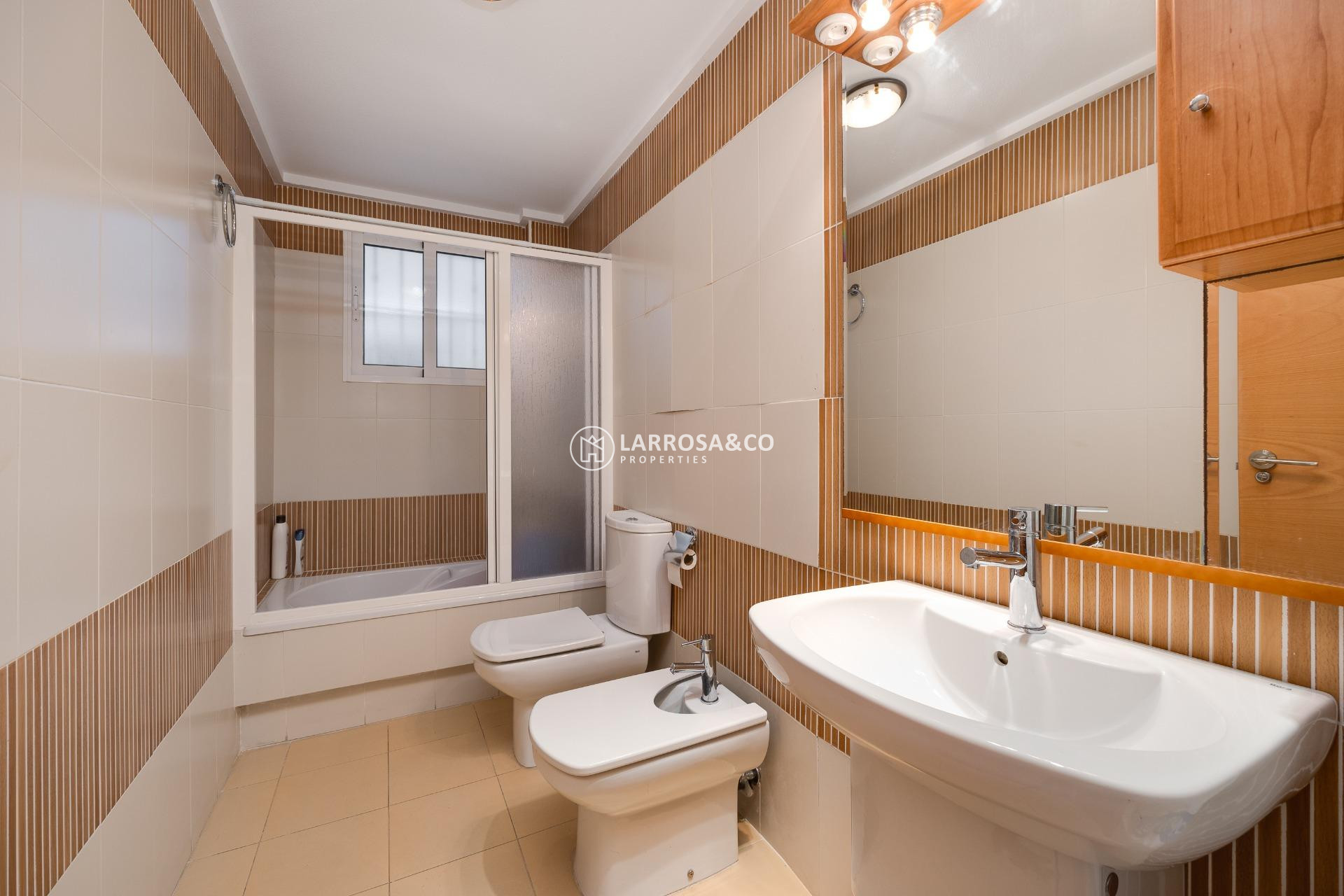 Resale - Apartment - Torrevieja - El molino