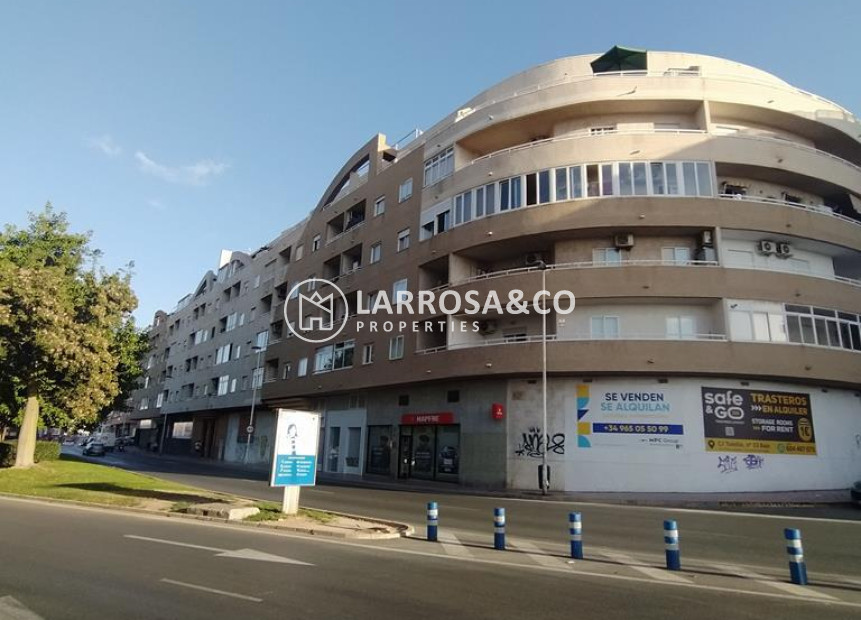 Resale - Apartment - Torrevieja - El molino