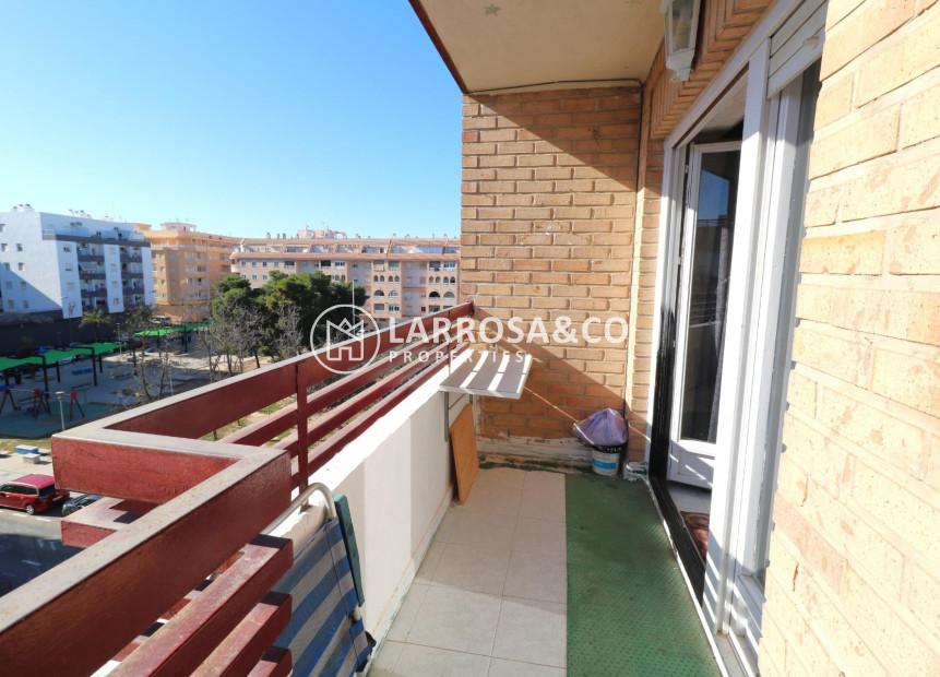 Resale - Apartment - Torrevieja - El molino