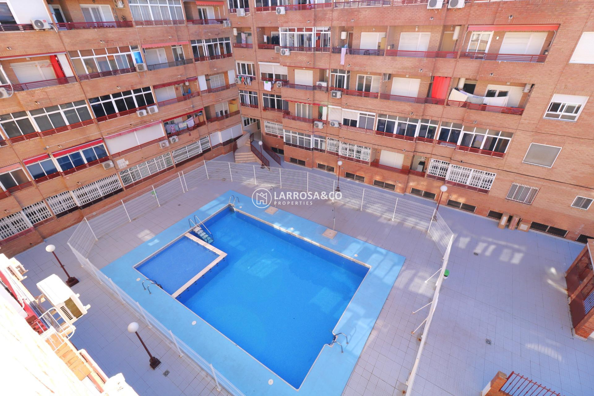 Resale - Apartment - Torrevieja - El molino