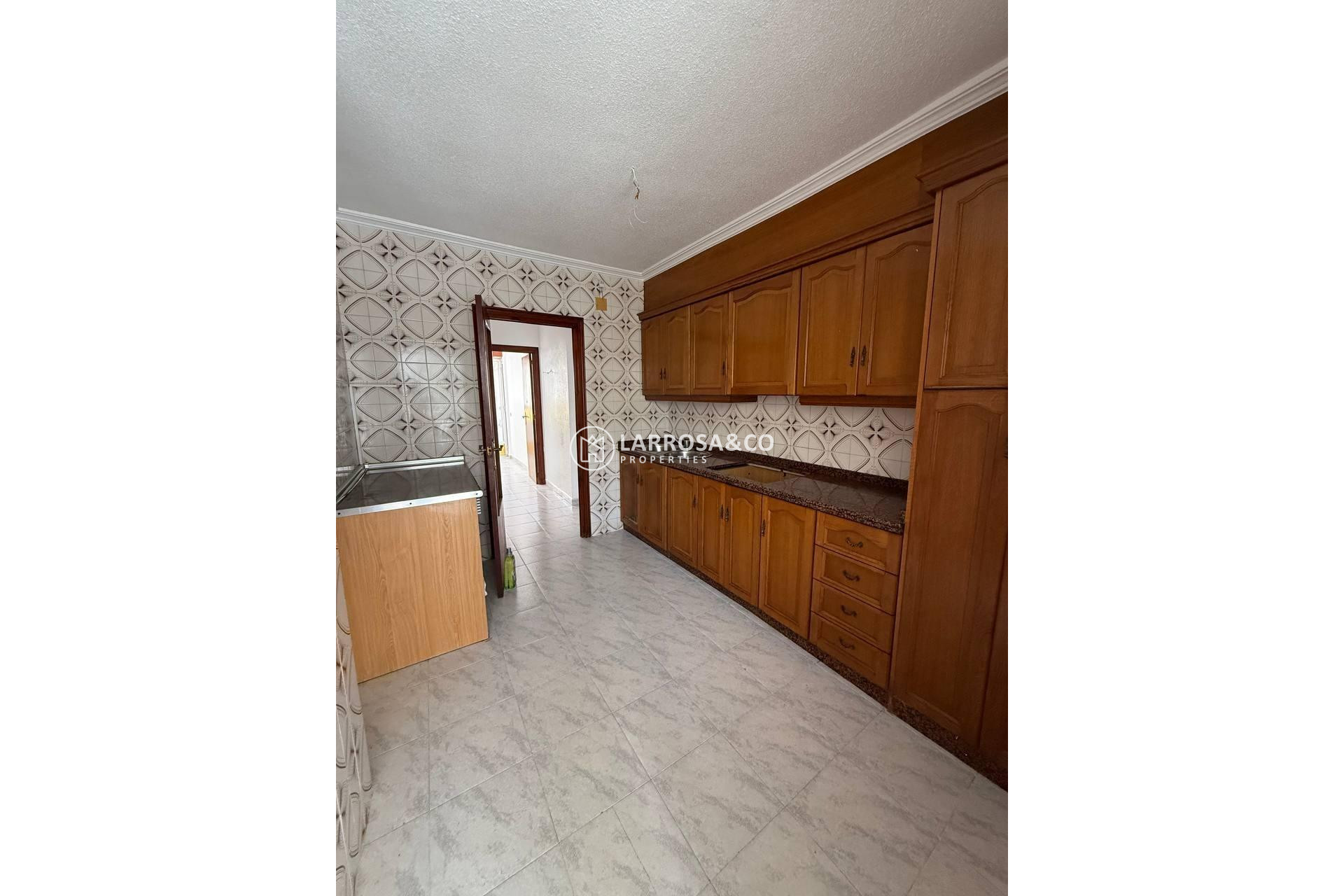 Resale - Apartment - Torrevieja - Estacion de autobuses