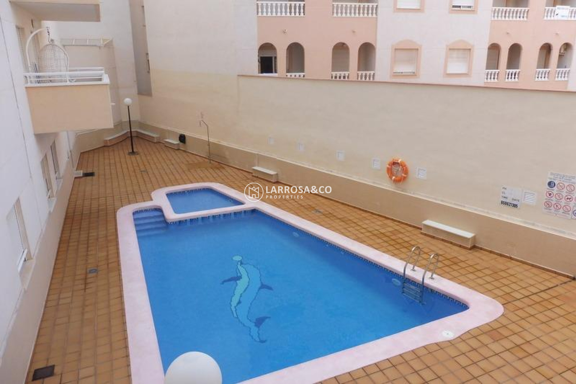 Resale - Apartment - Torrevieja - Estacion de autobuses