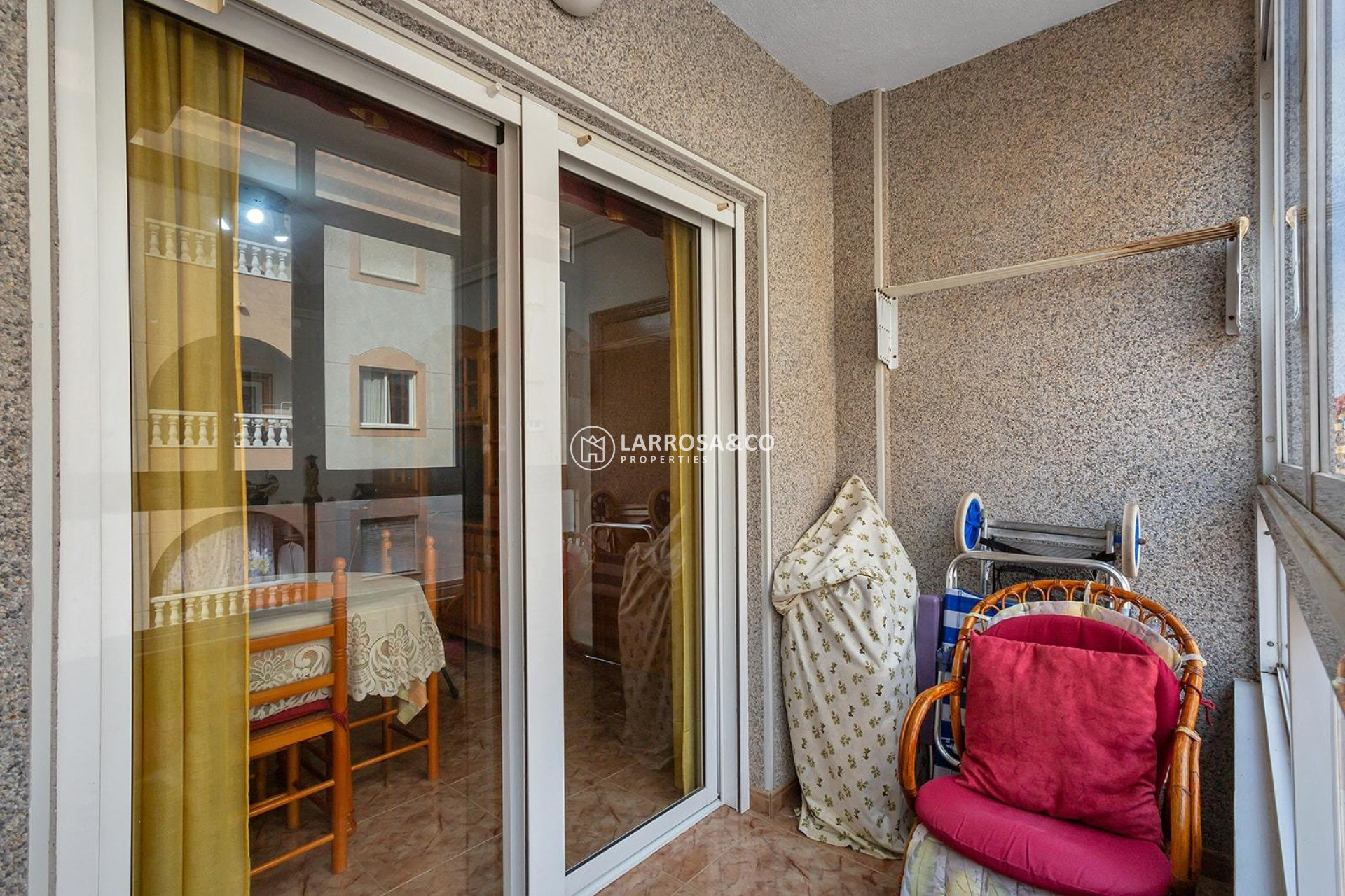 Resale - Apartment - Torrevieja - Estacion de autobuses