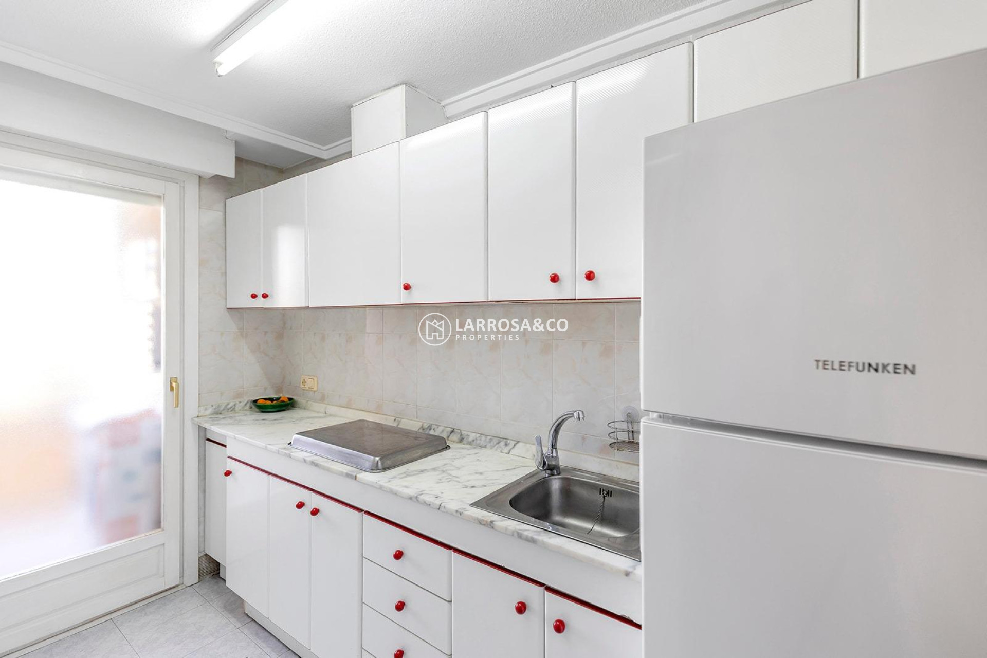 Resale - Apartment - Torrevieja - Estacion de autobuses