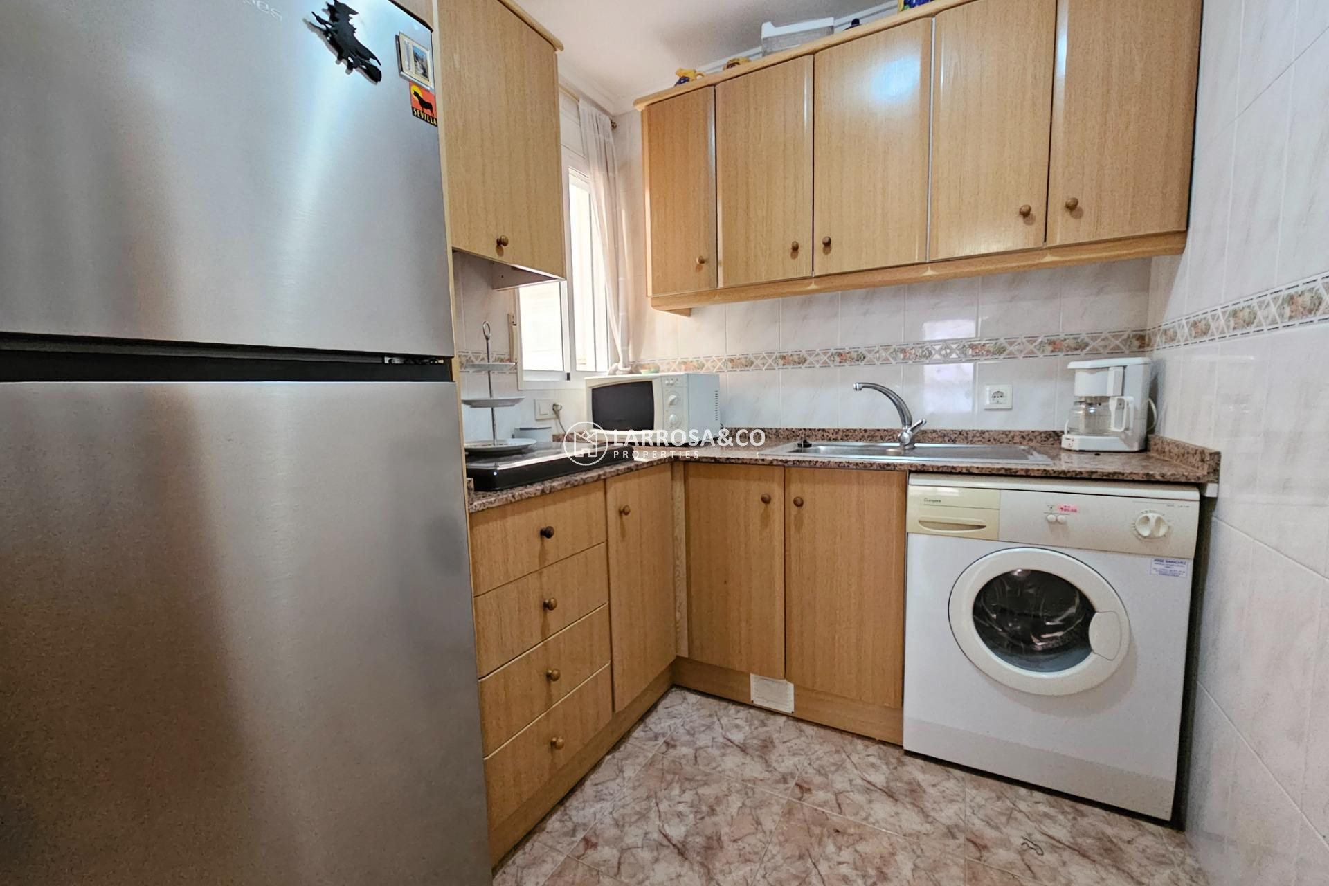 Resale - Apartment - Torrevieja - Estacion de autobuses