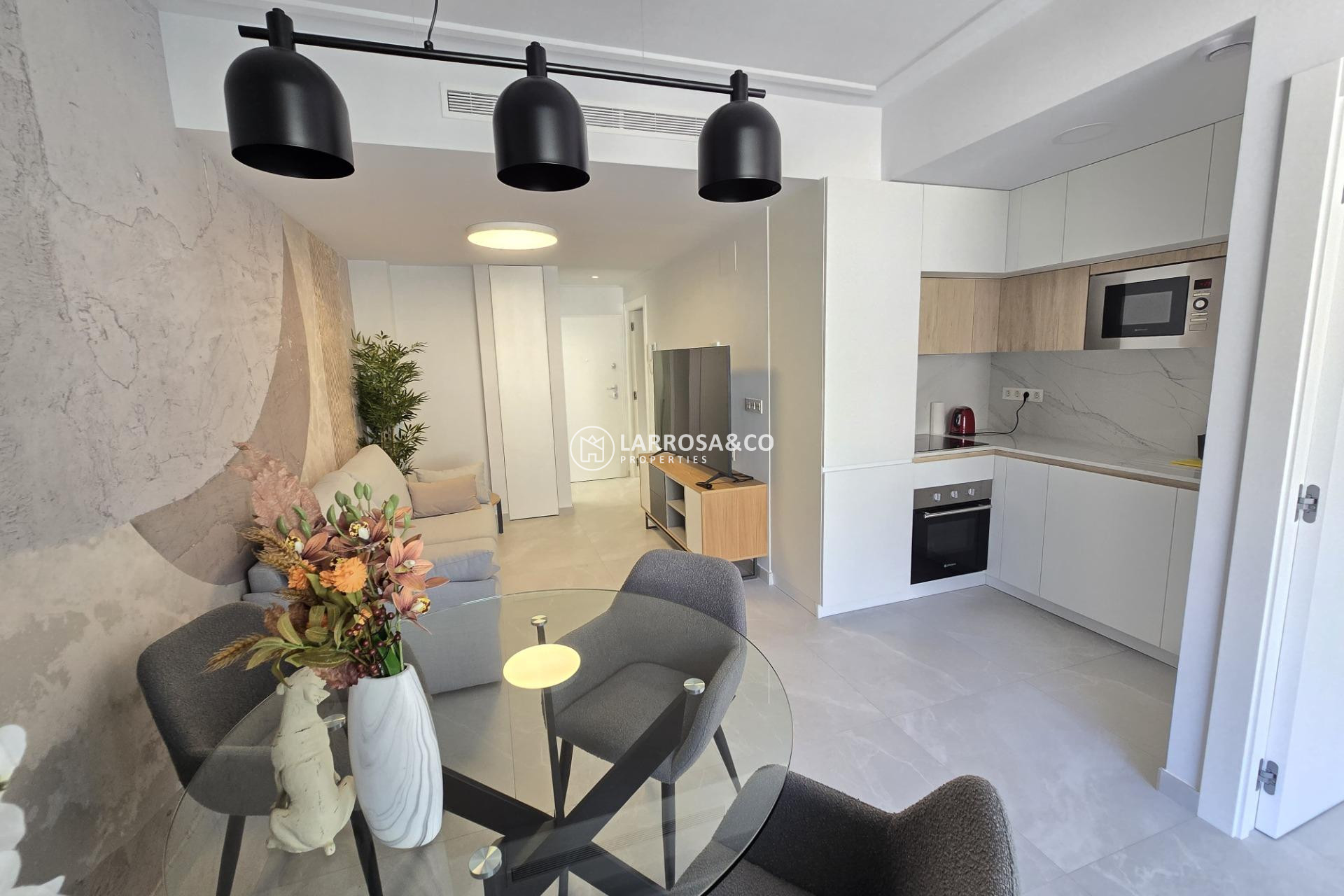 Resale - Apartment - Torrevieja - Estacion de autobuses