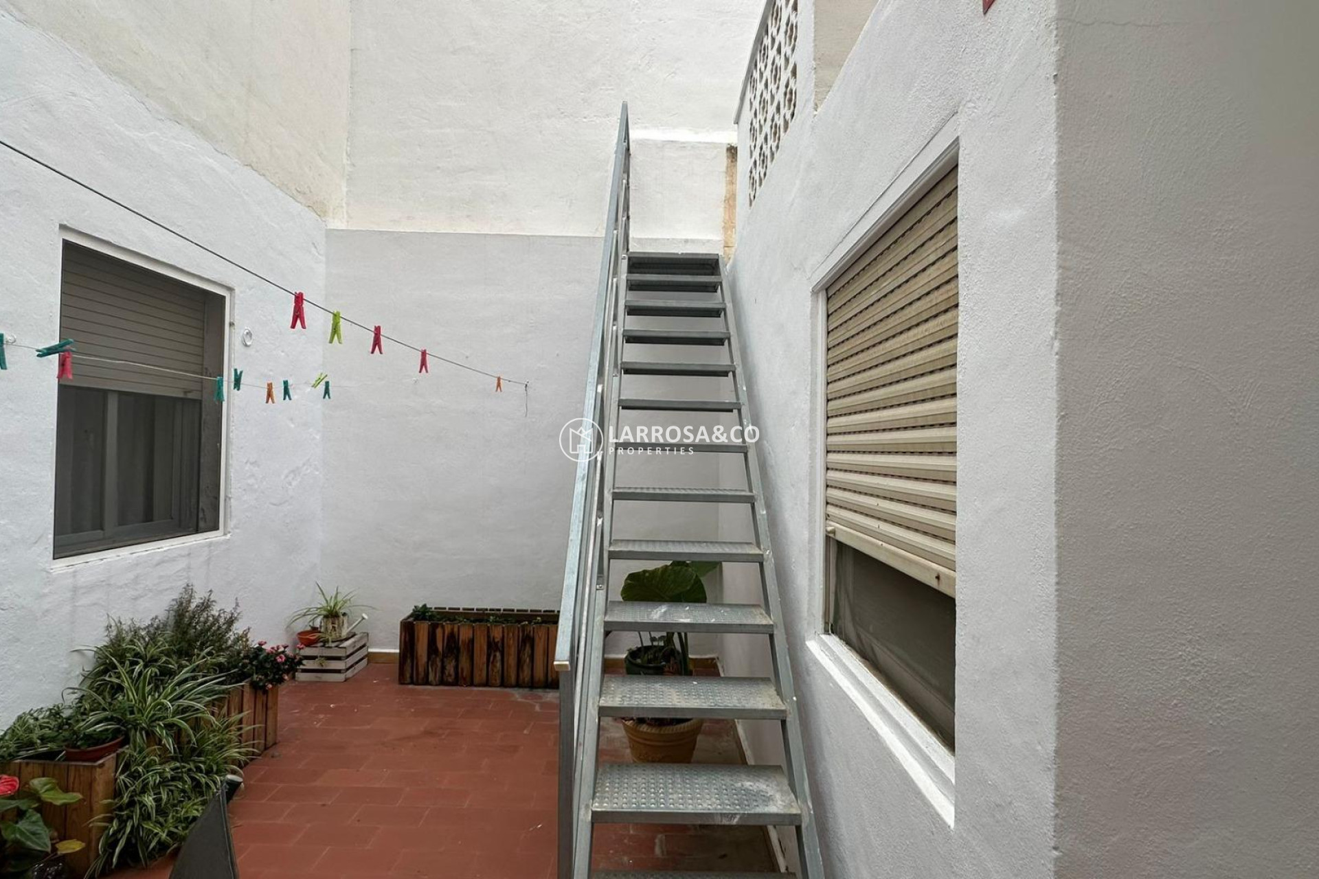 Resale - Apartment - Torrevieja - Estacion de autobuses