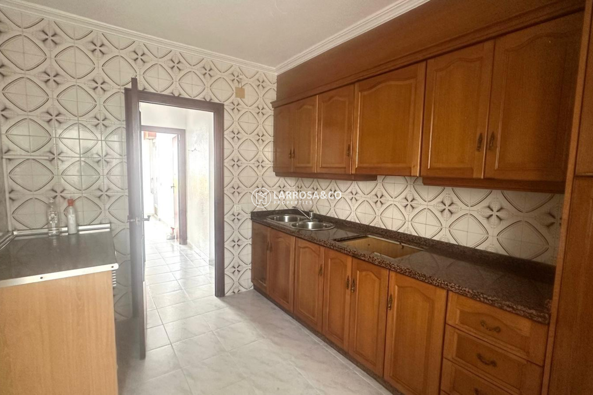 Resale - Apartment - Torrevieja - Estacion de autobuses